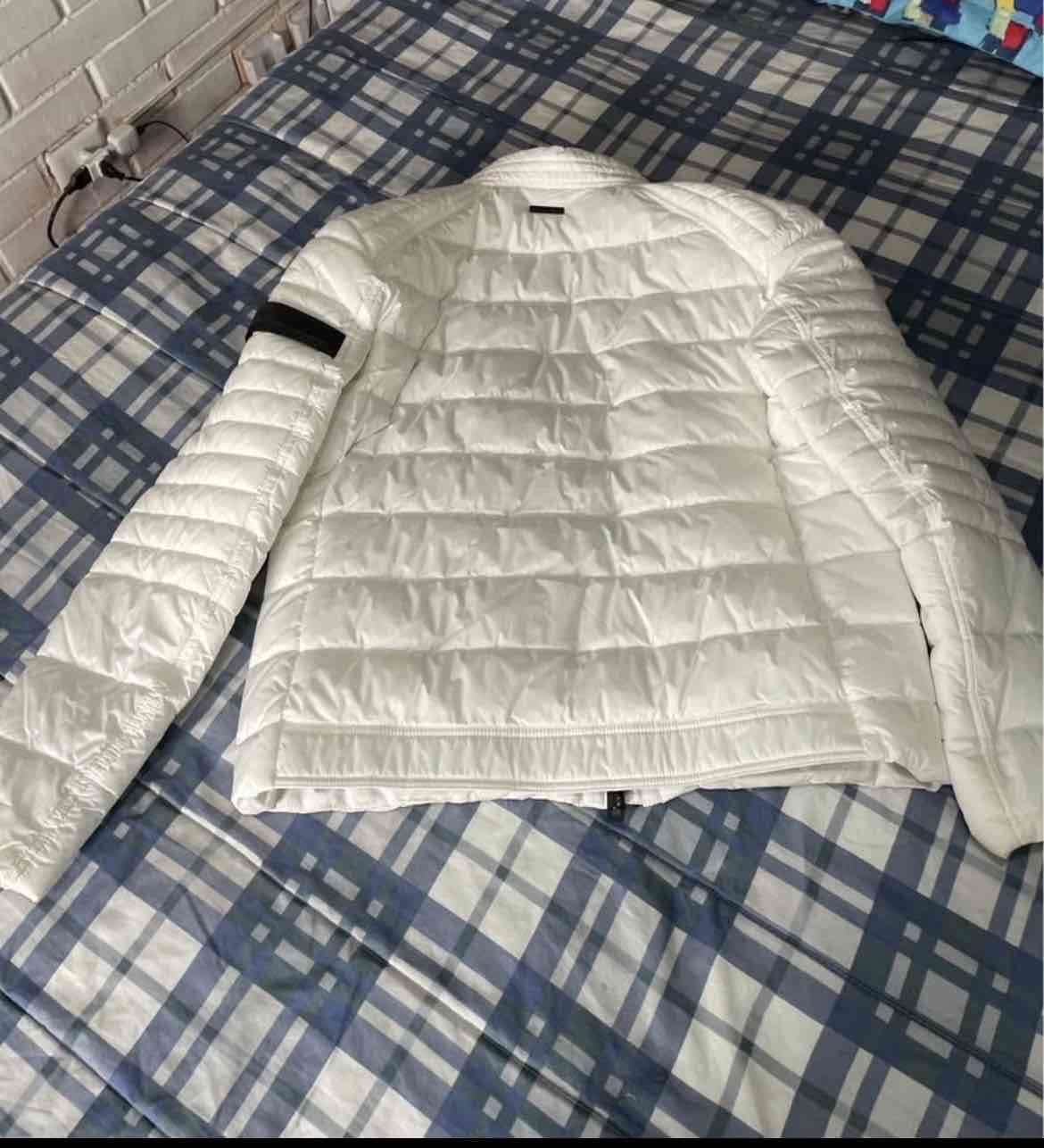 Chaqueta acolchada blanca - miniatura 3