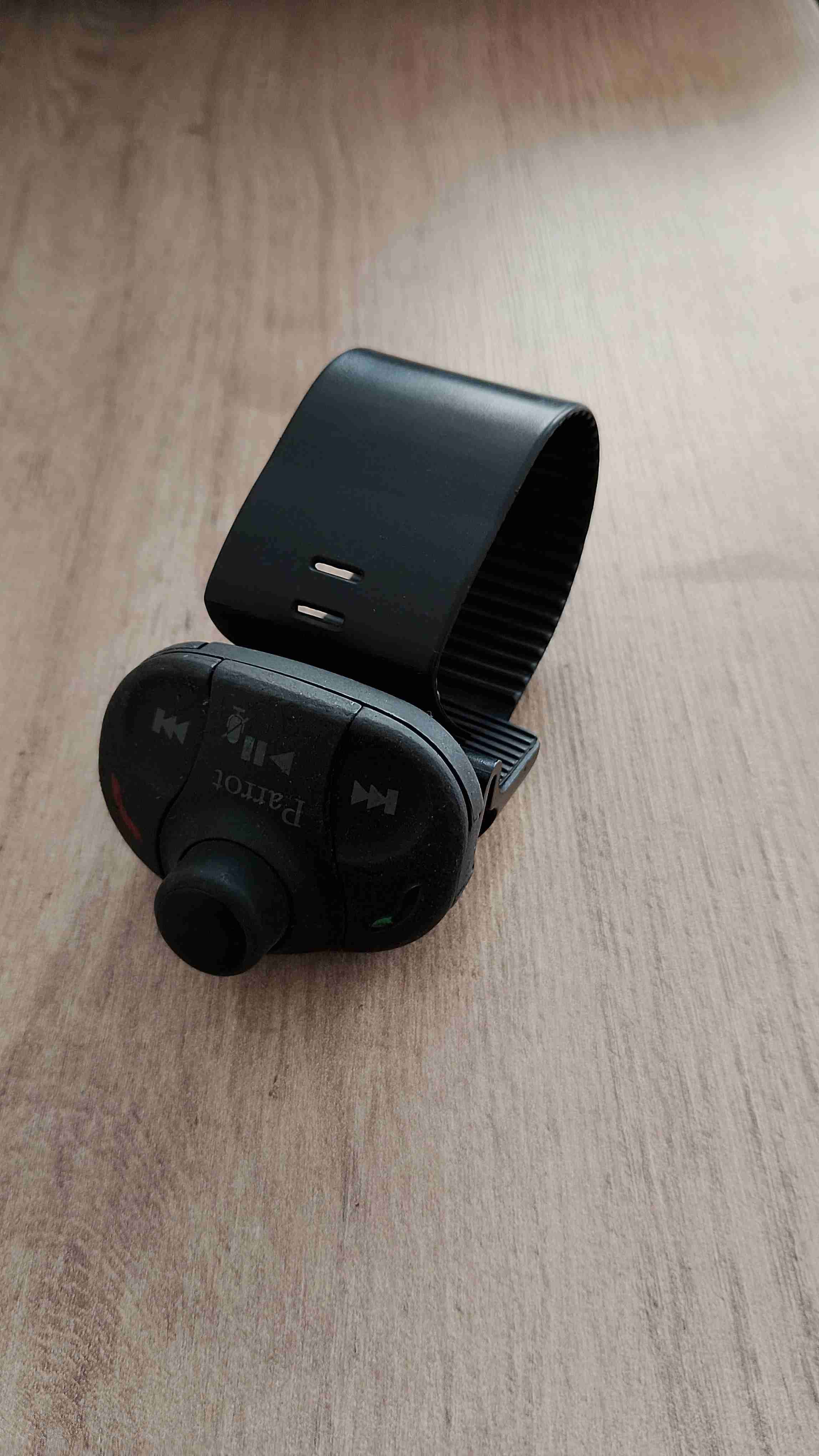 Accesorio Bluetooth para autos - miniatura 2