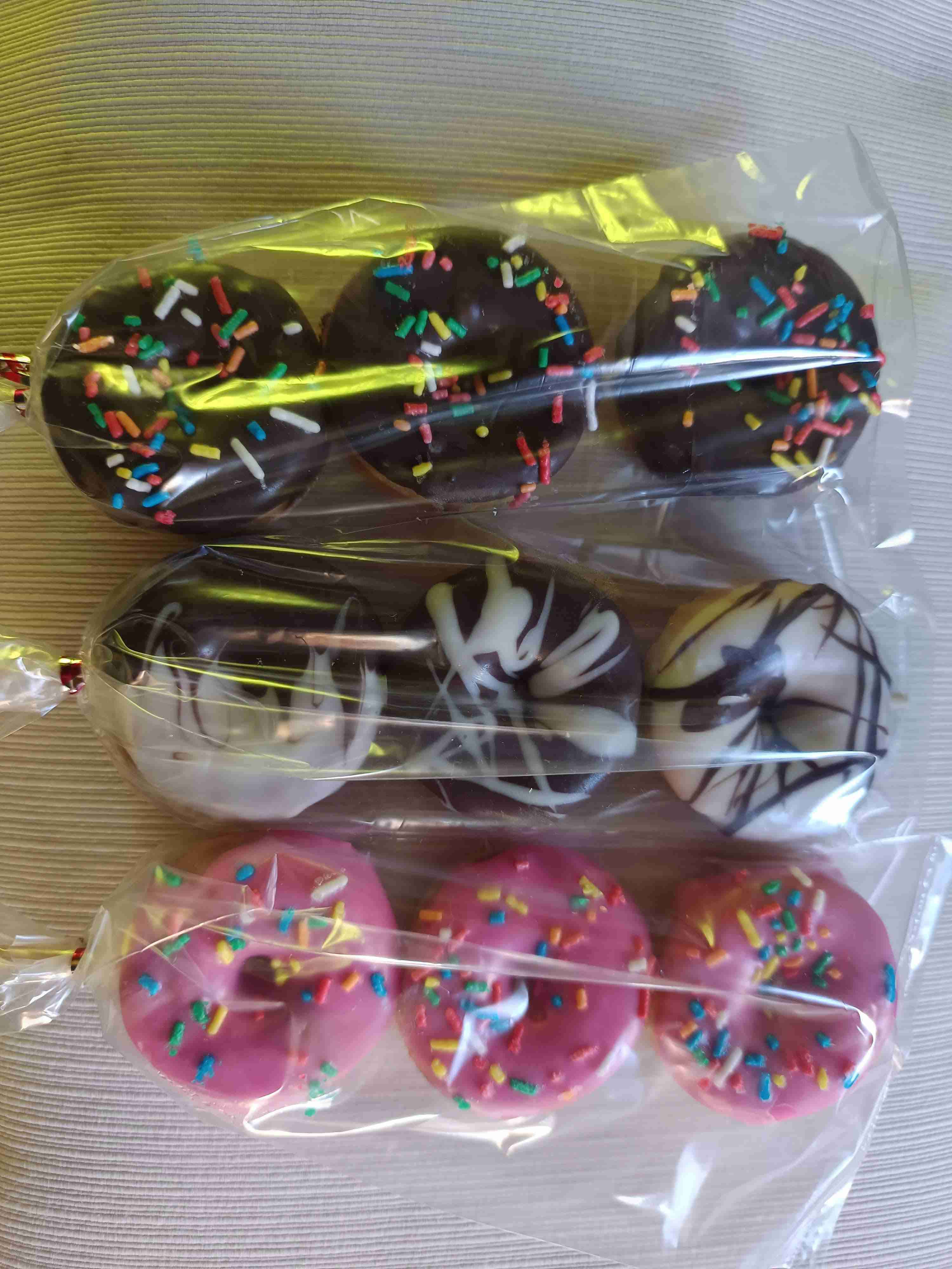 Set de mini donuts decorados