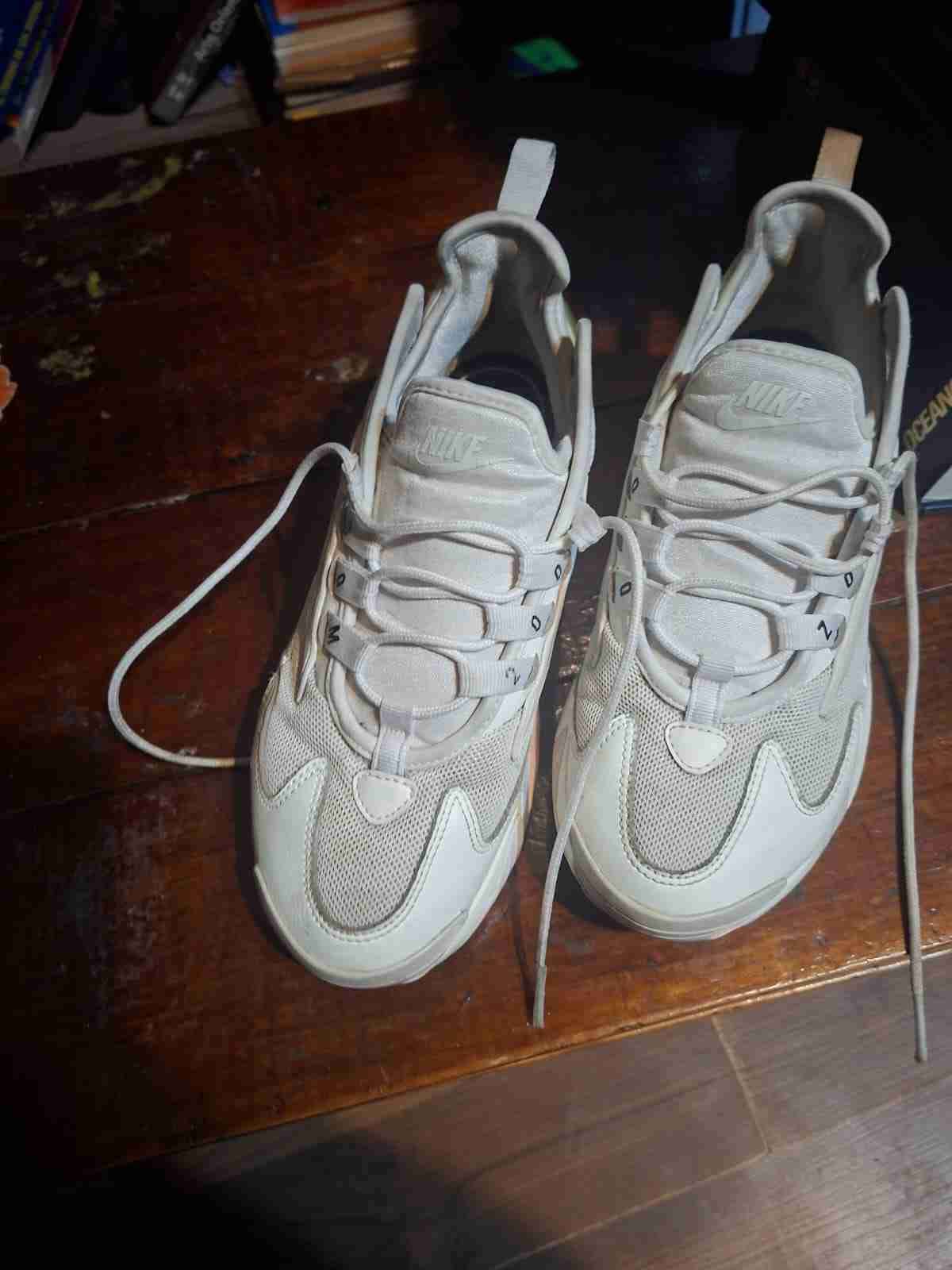 Zapatillas urbanas Nike air zoom 2k - miniatura 3