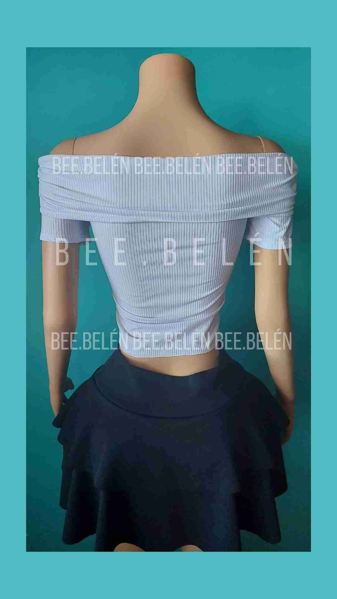 Polera asimetrica hombros descubiertos blanca - miniatura 4