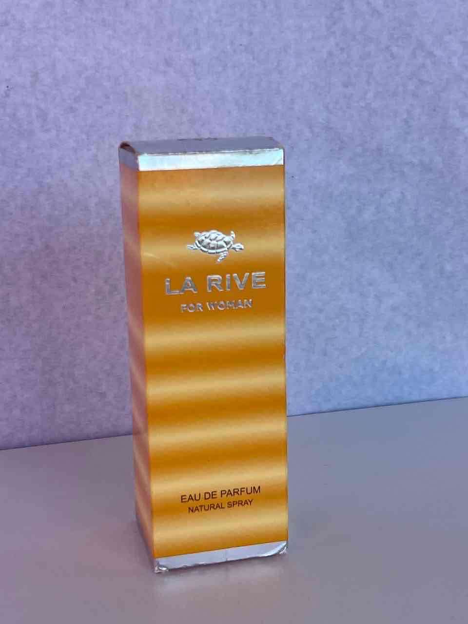 Perfume La Rive para mujer - 1