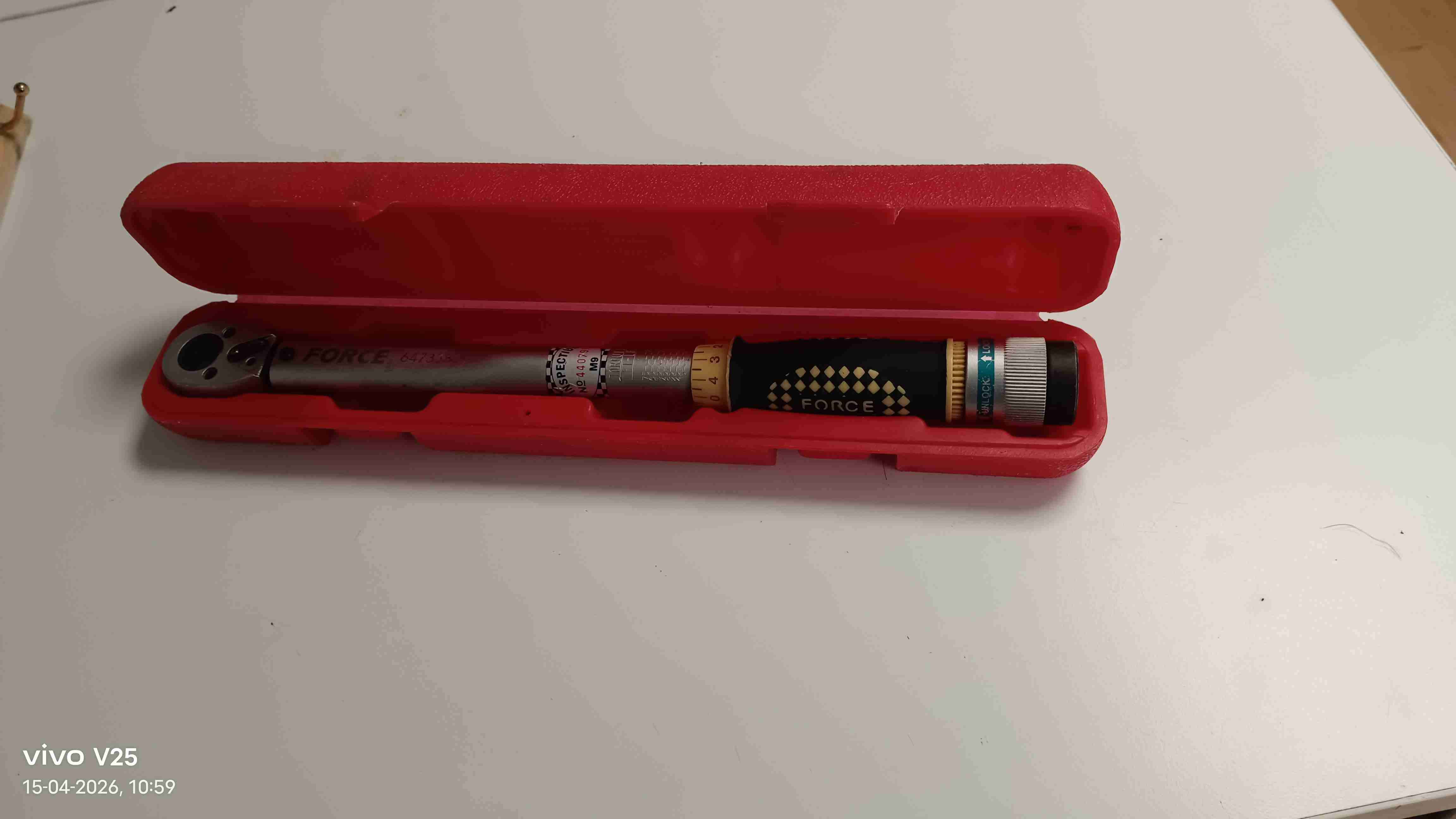 Llave de torque 3/8 - miniatura 4