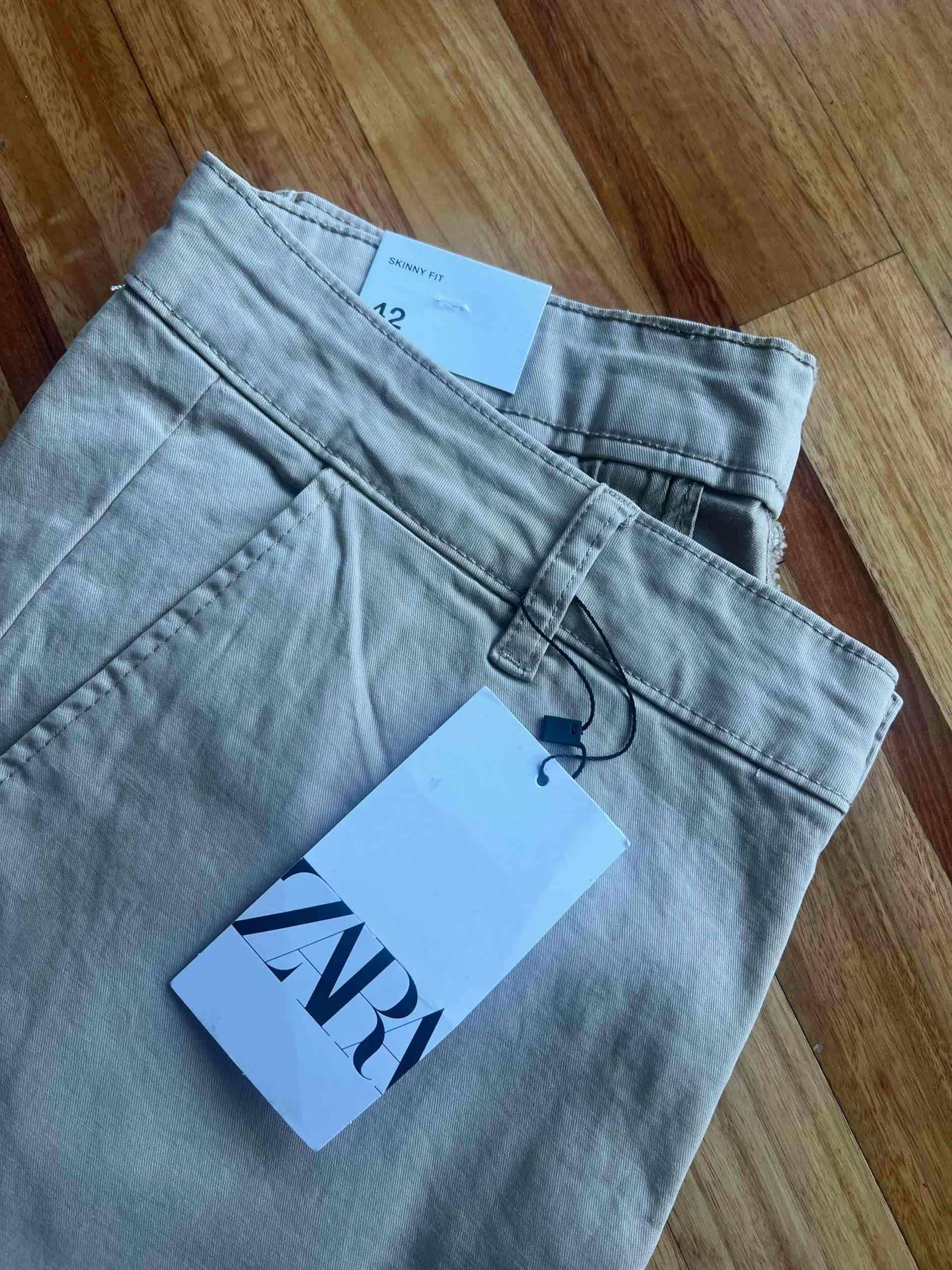 Pantalones beige Zara - miniatura 2
