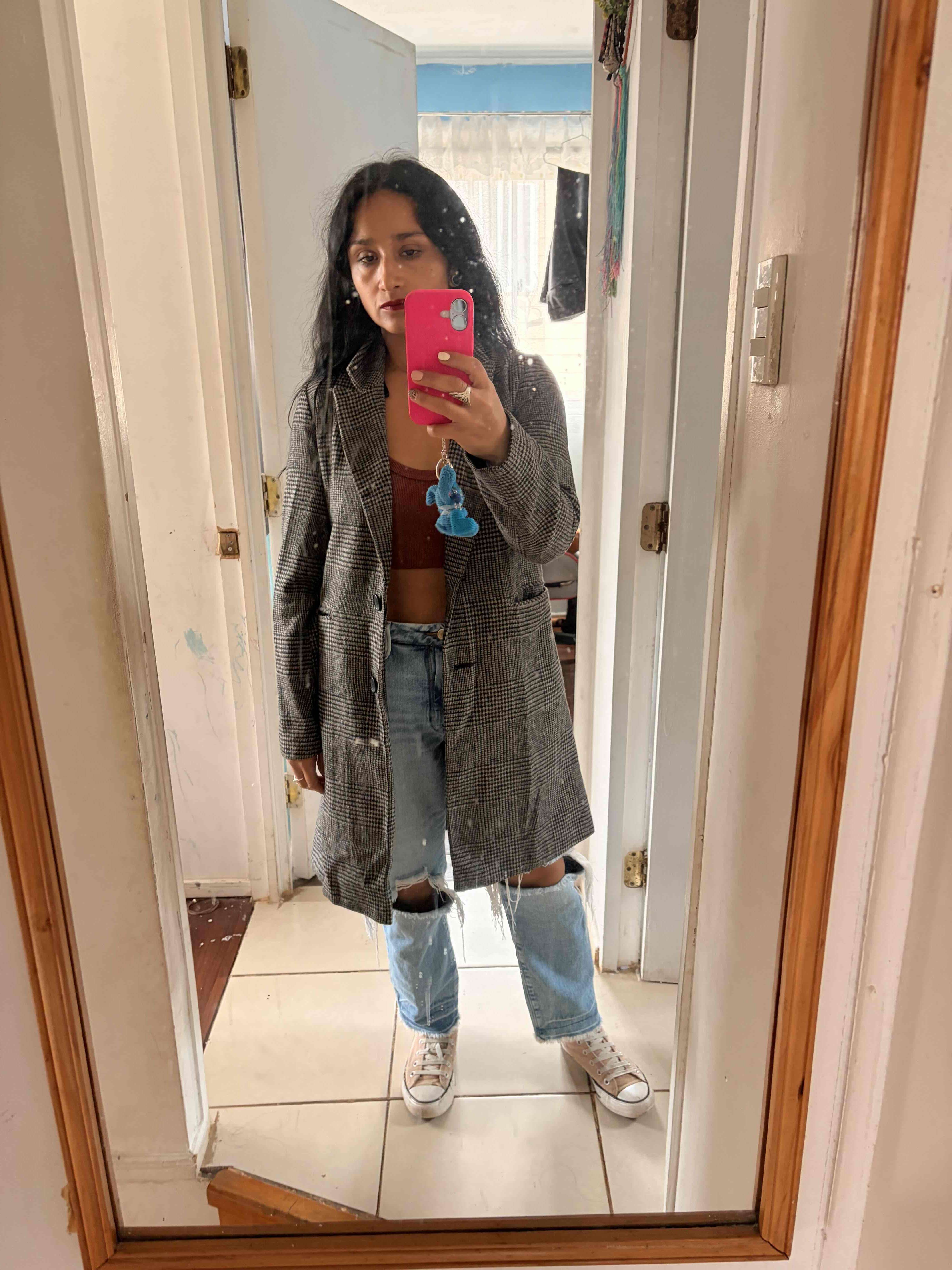 Abrigo largo de cuadros gris - miniatura 3