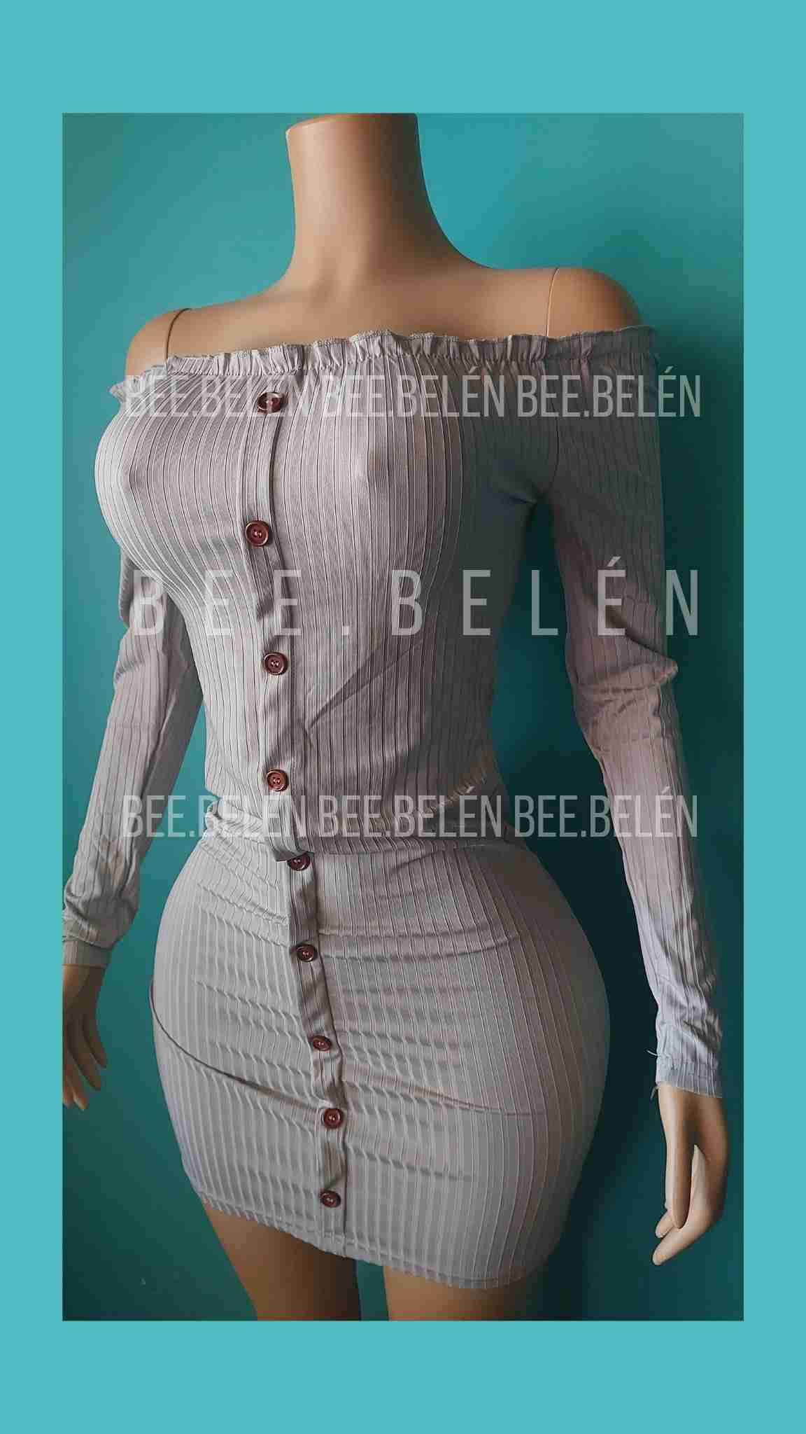 Vestido corto con botones fantasía beige - miniatura 3