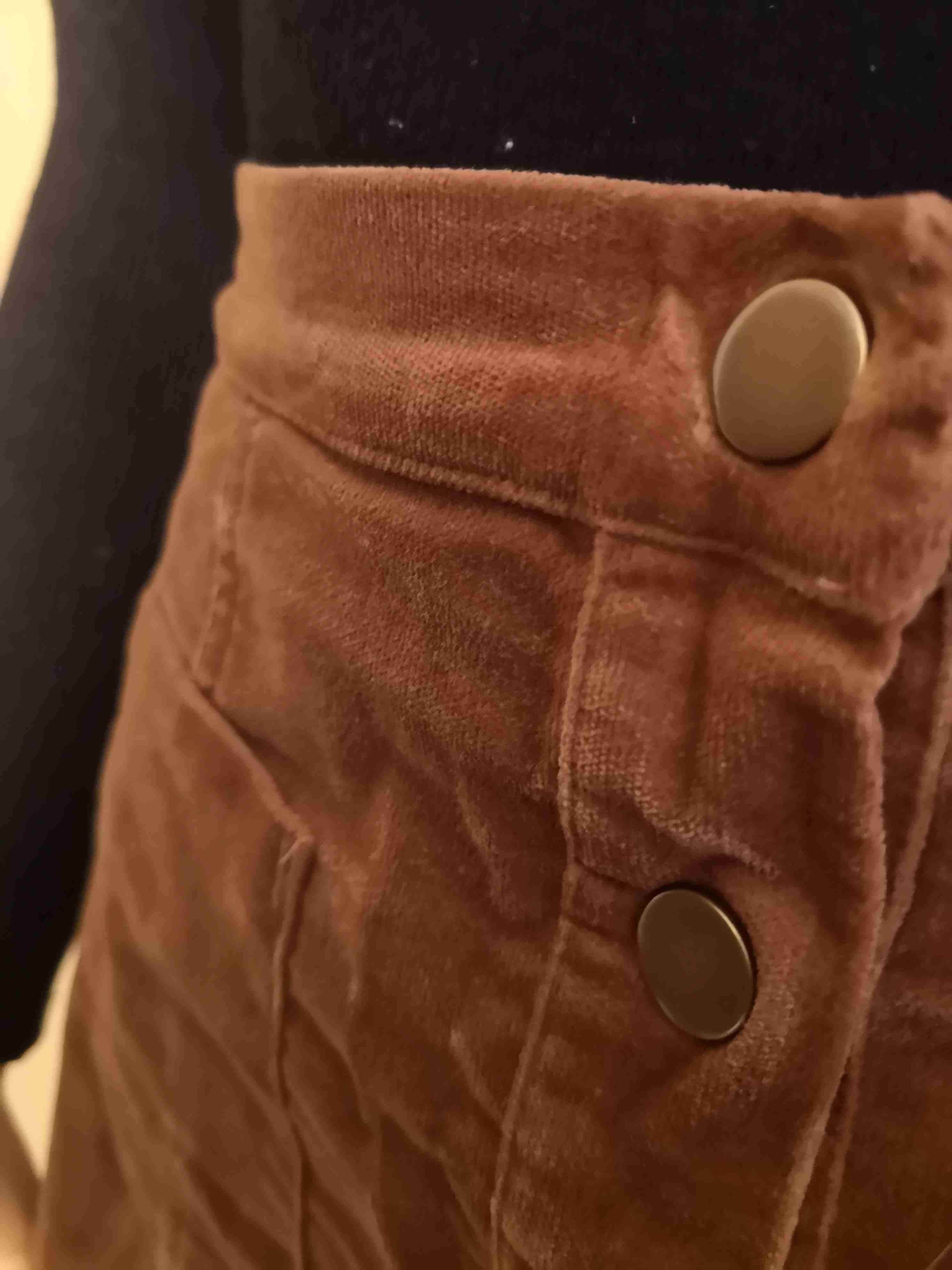 Falda abotonada color marrón - miniatura 7