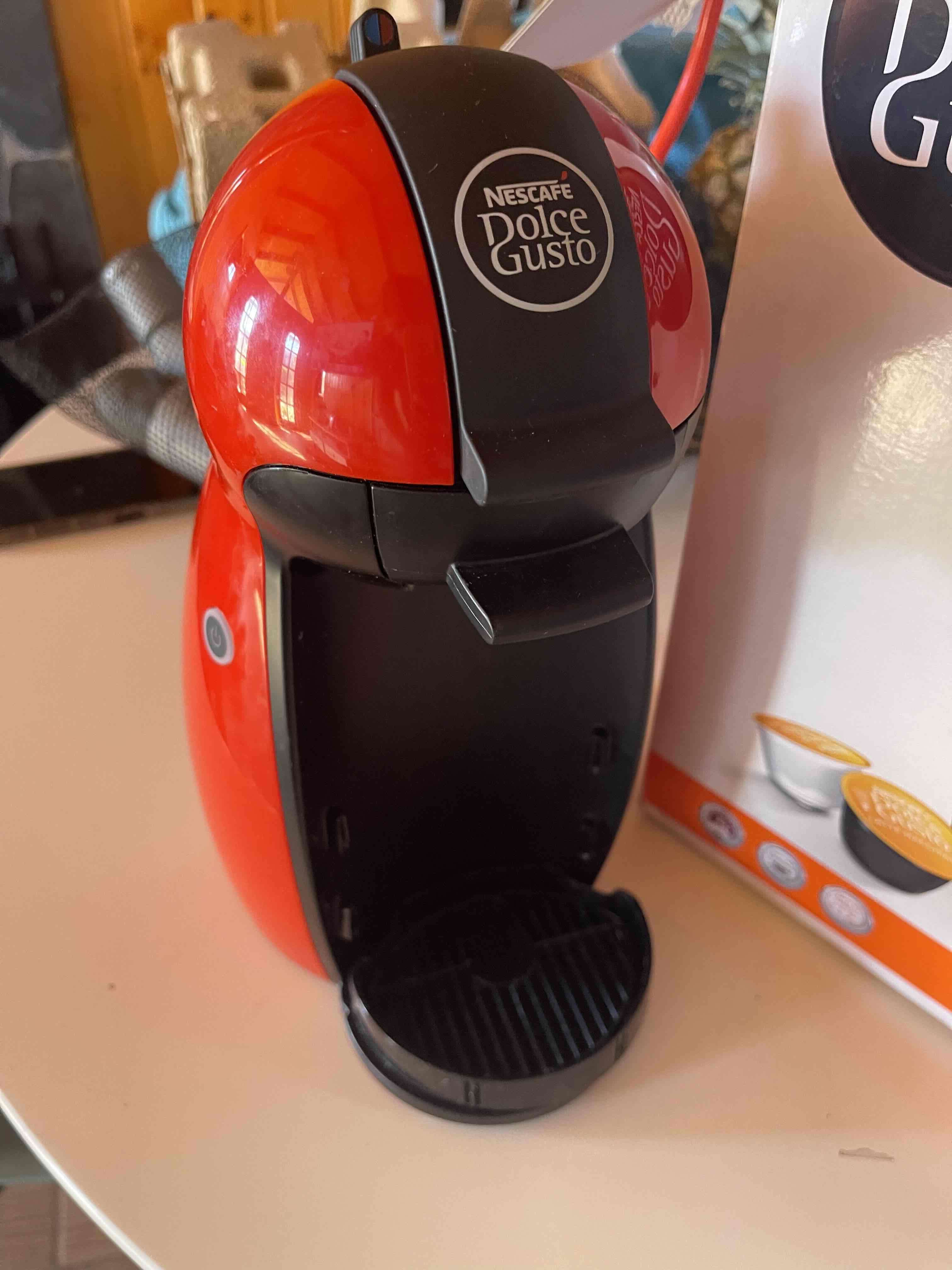 Cafetera Nescafé Dolce Gusto Piccolo - miniatura 4