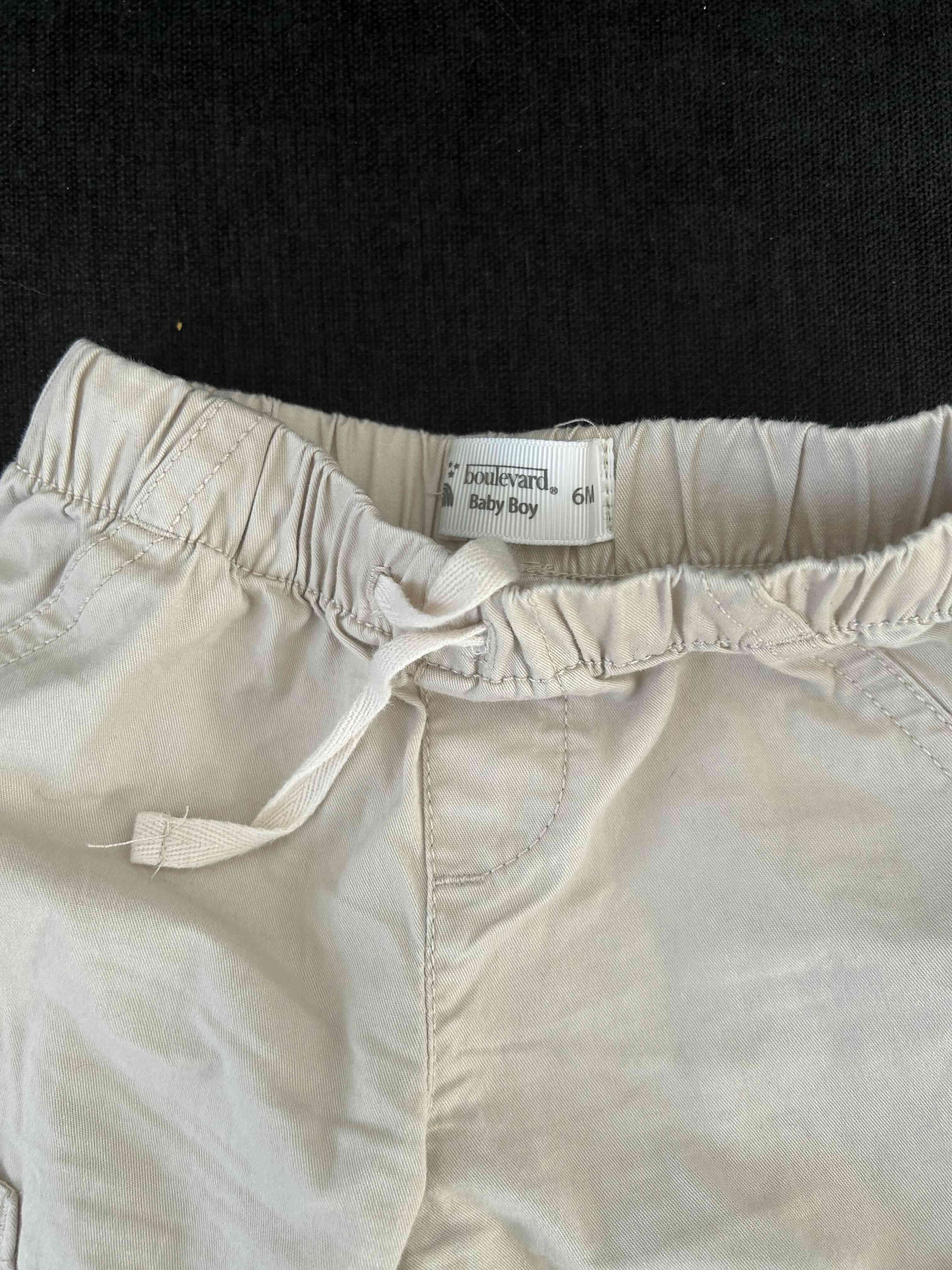 Pantalón cargo beige para bebé - miniatura 2