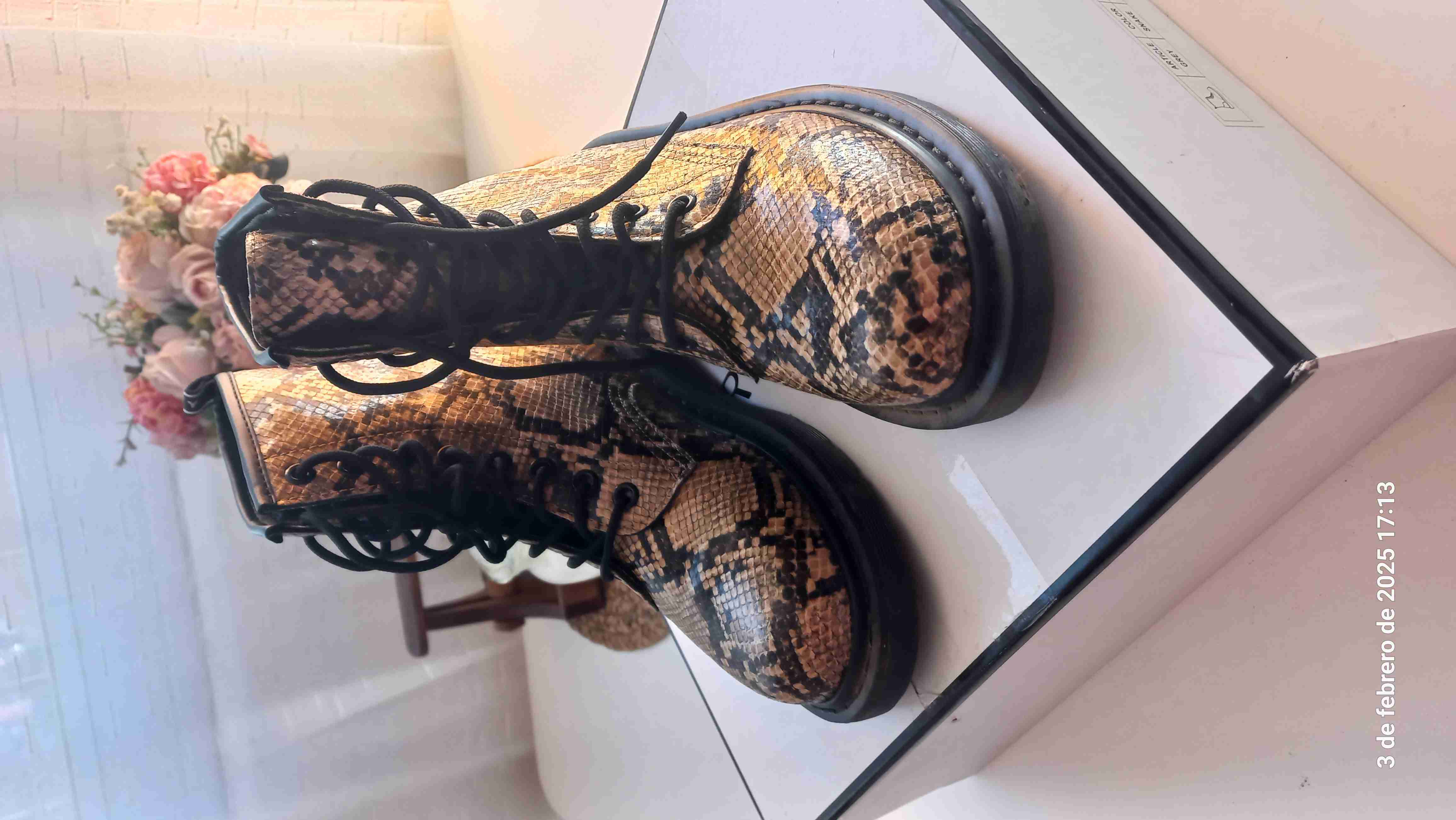 Botines de cuero estampado serpiente - 1
