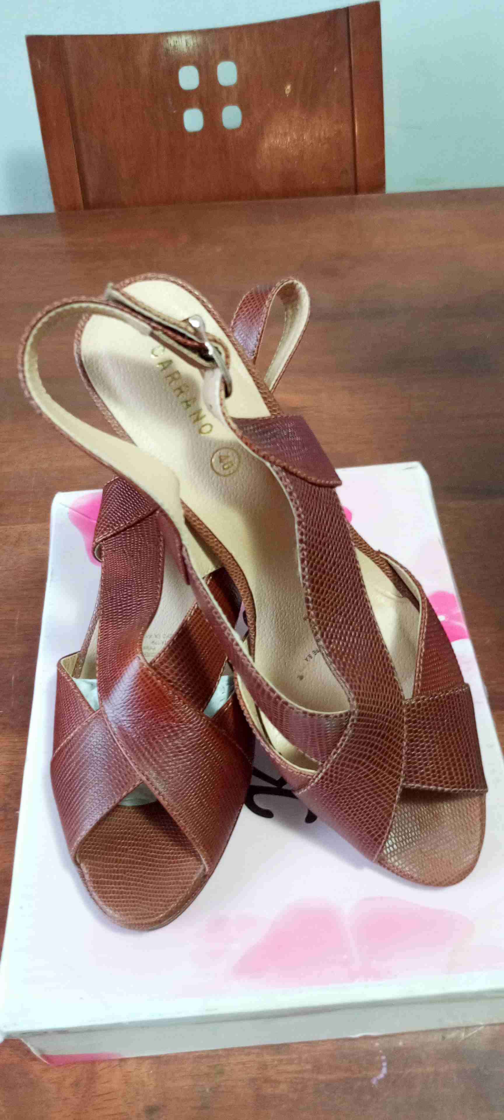 Sandalias marrones de cuero - 6