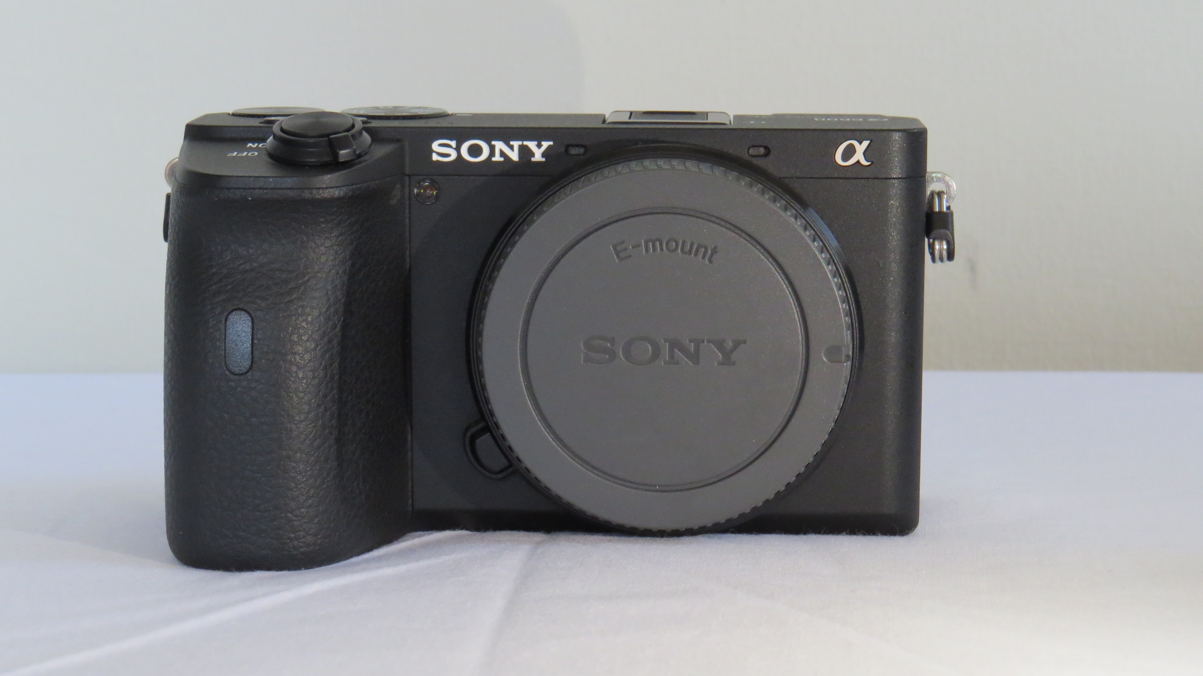 SONY A6600 - miniatura 1