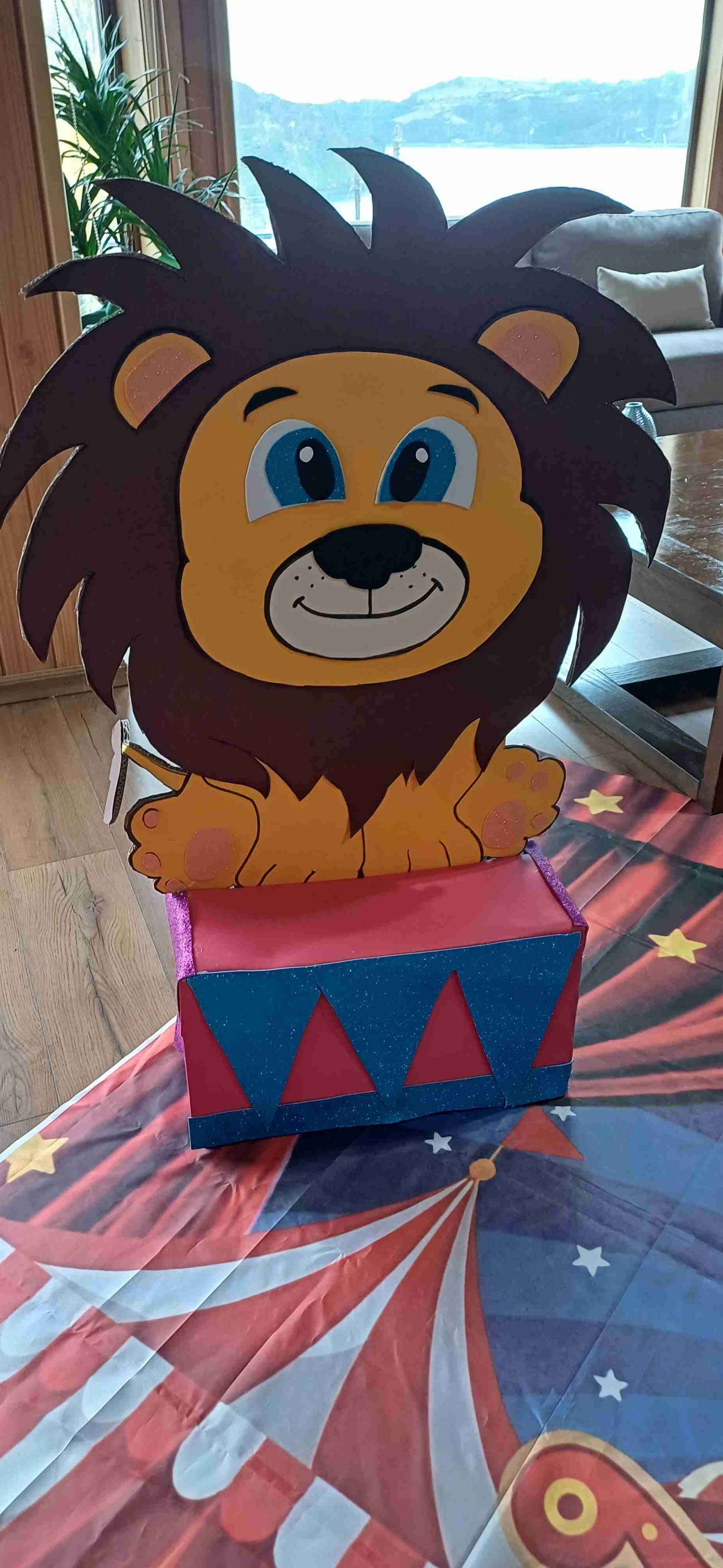 Telón de fondo circo colorido - miniatura 4