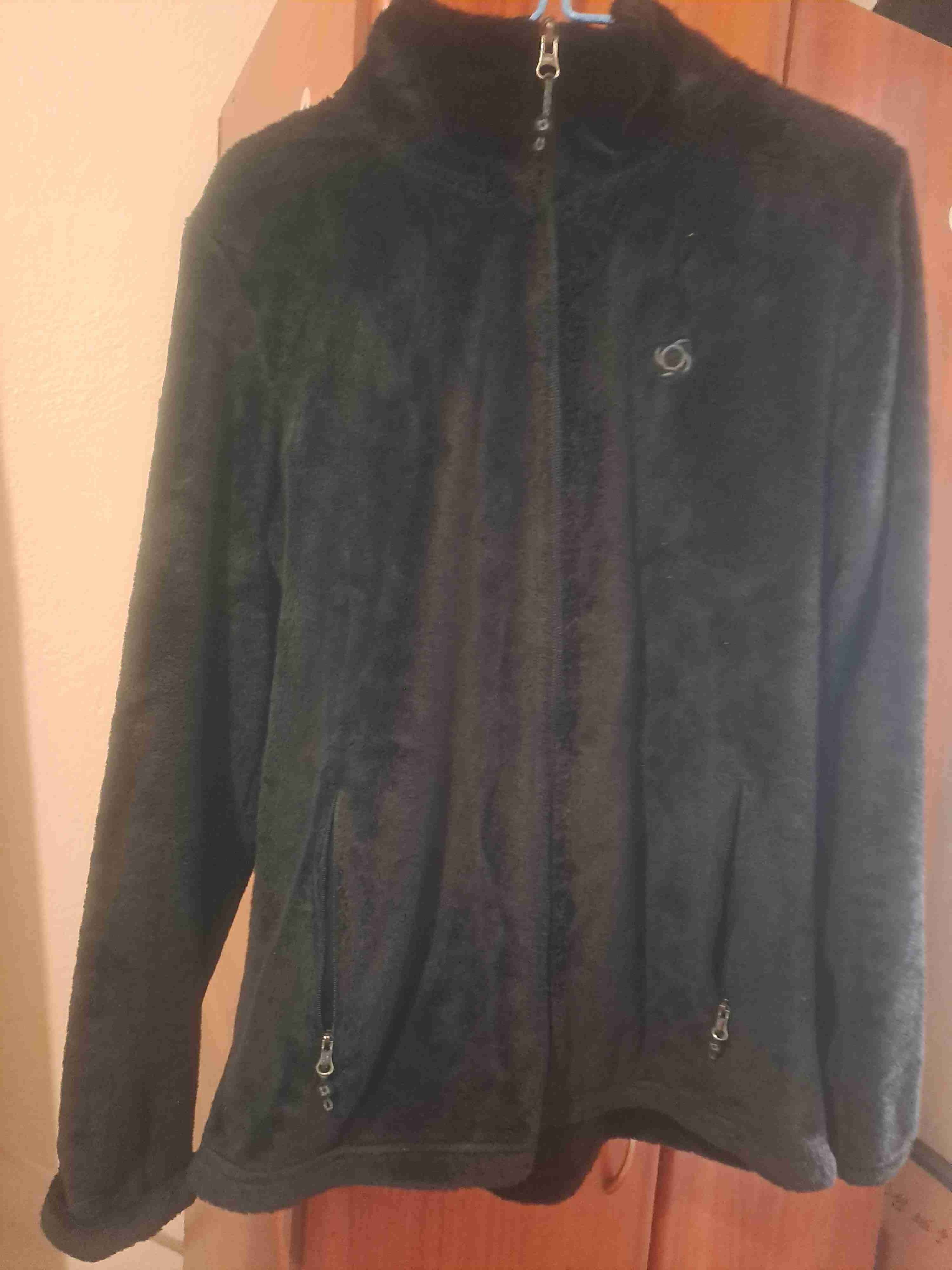 Chaqueta de polar negra - 4