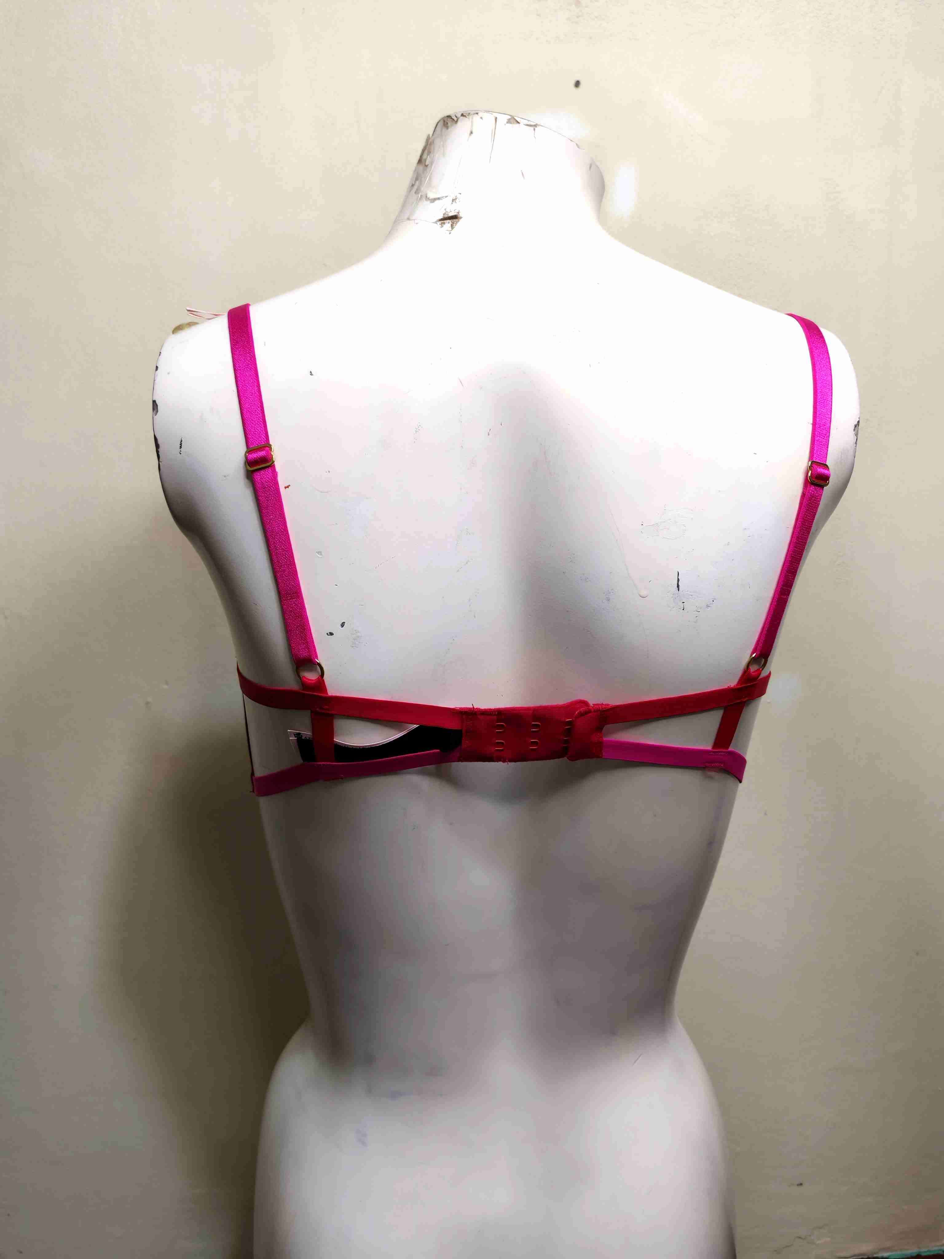 Sostén Victoria's Secret - miniatura 4