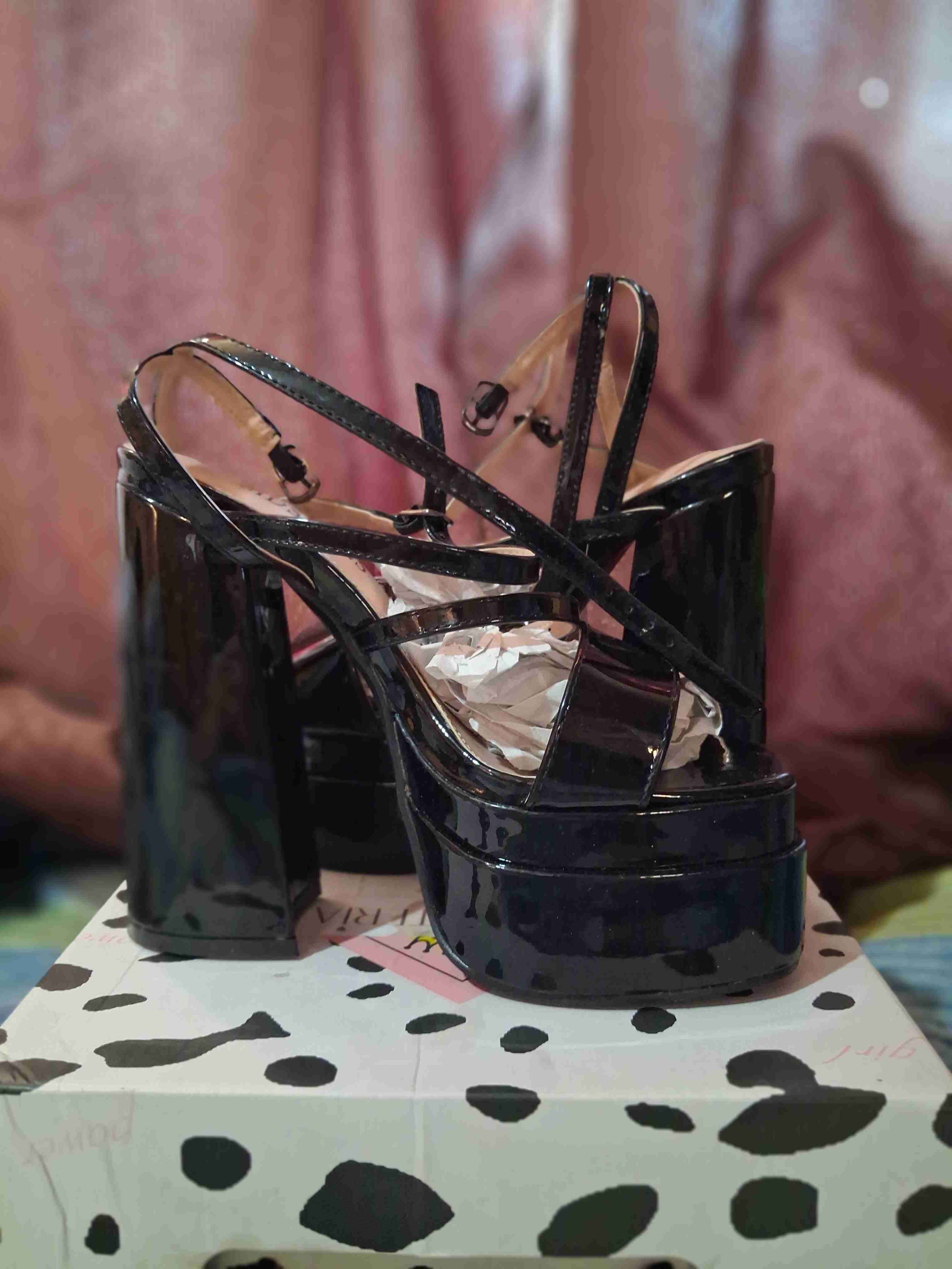 Sandalias negras de plataforma - miniatura 2