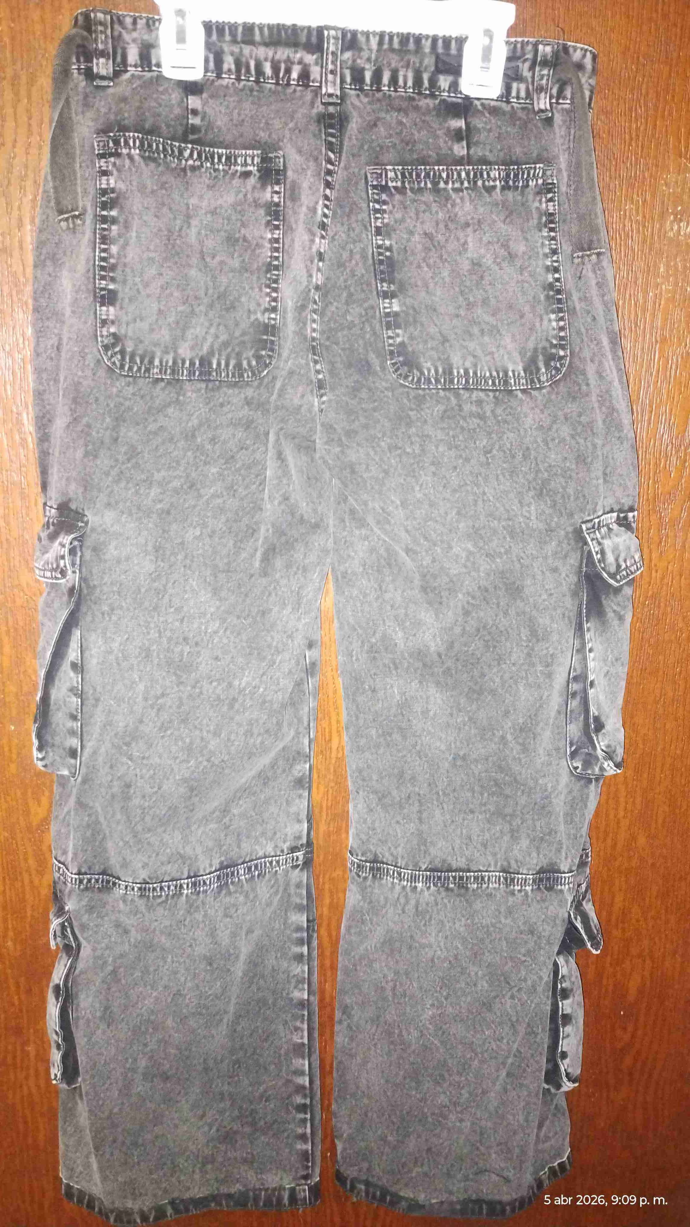 Pantalones cargo beige y gris para mujer - miniatura 4