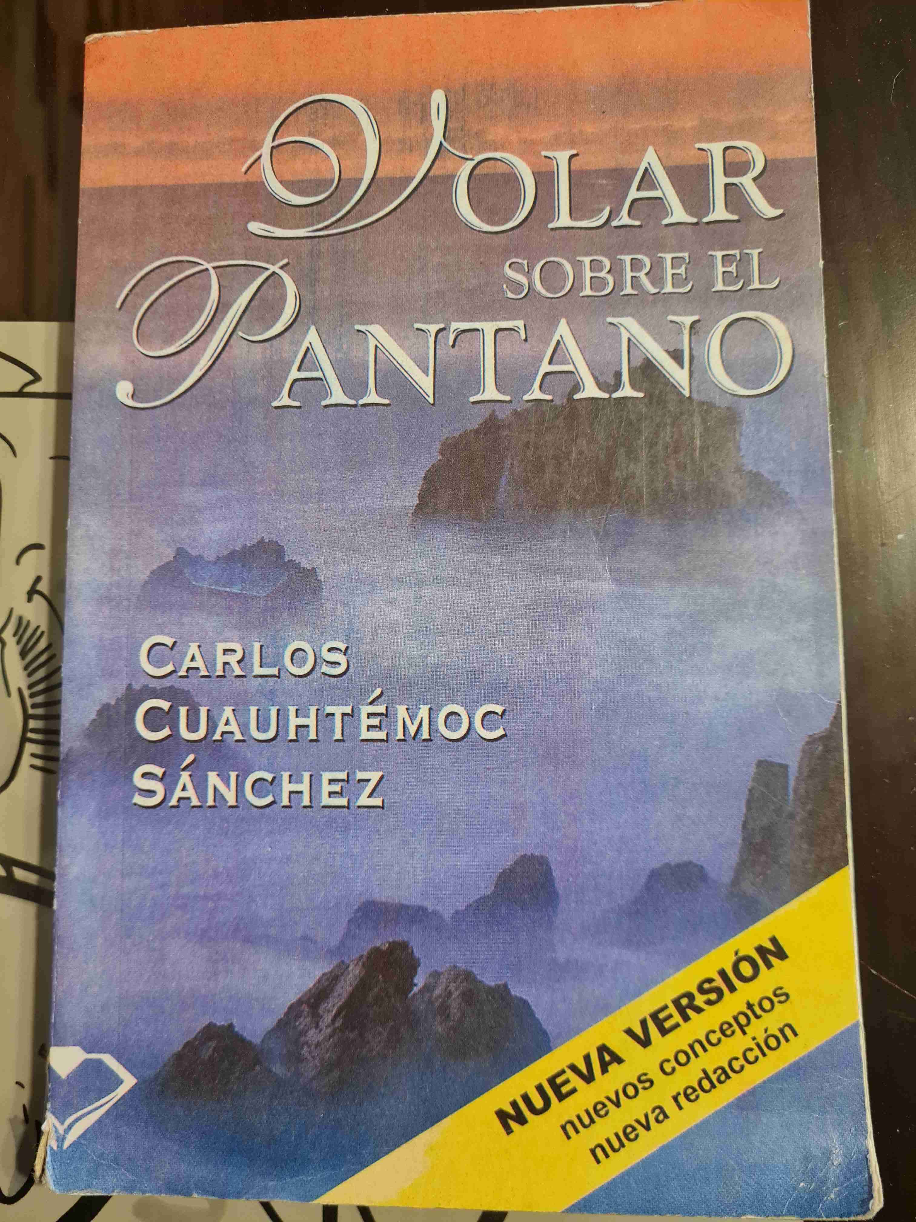 Libro 'Volar sobre el Pantano' - 1