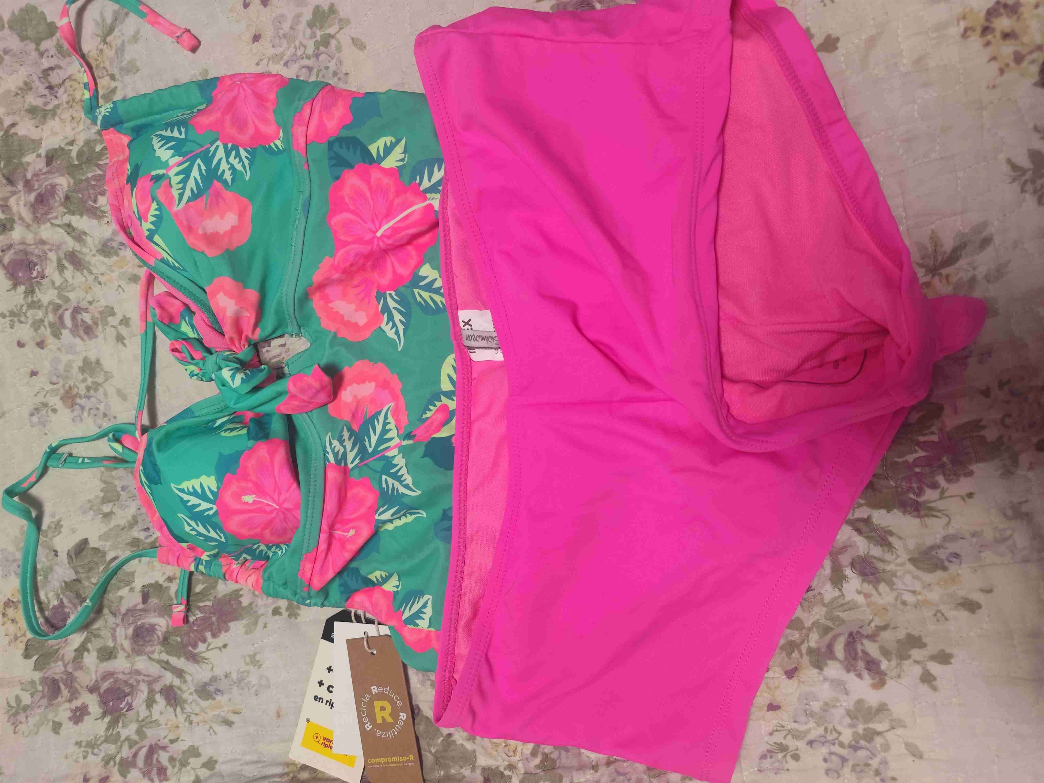 Traje de baño floral nuevo - miniatura 4