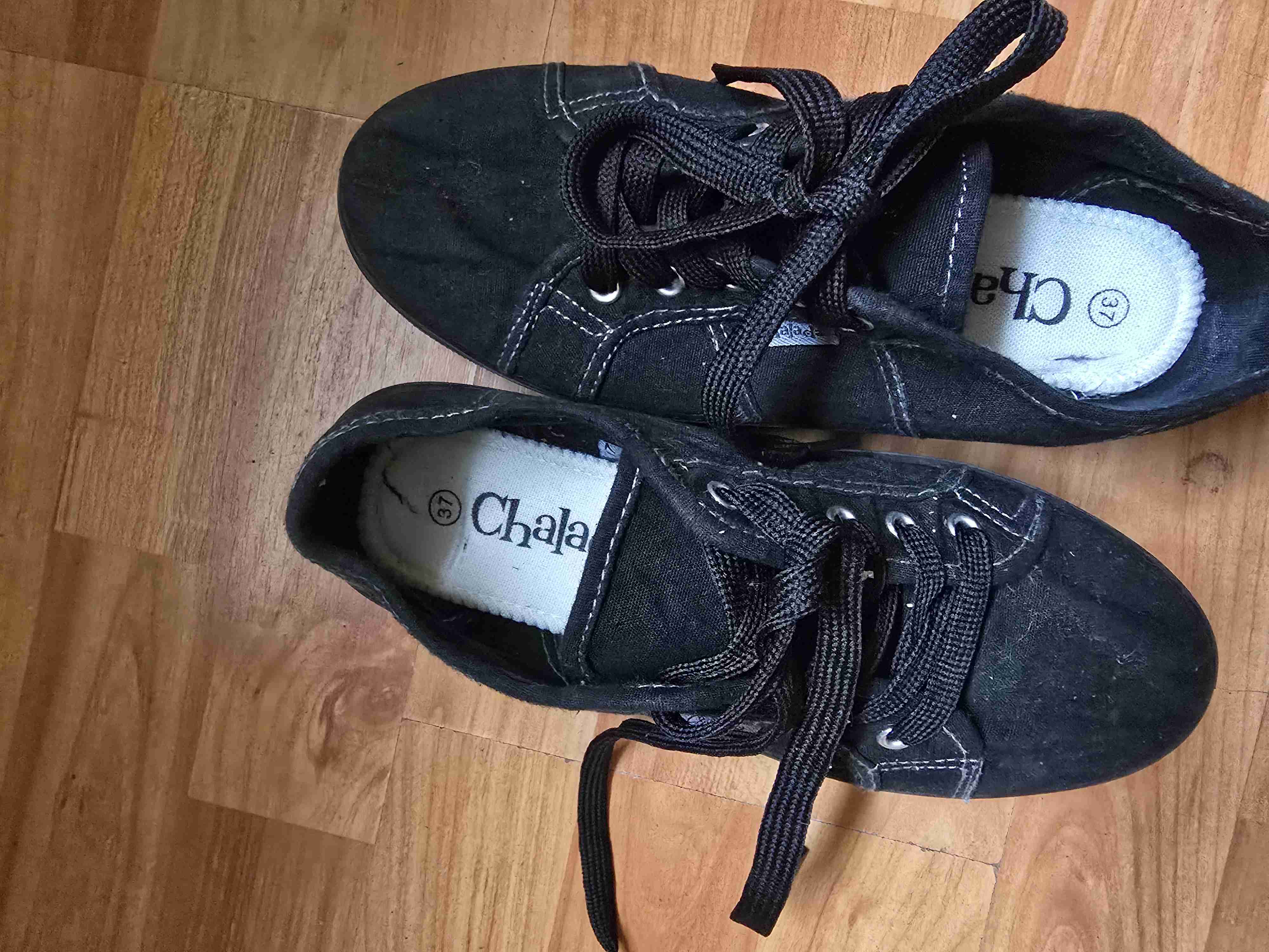 Zapatillas negras Chalada - miniatura 1