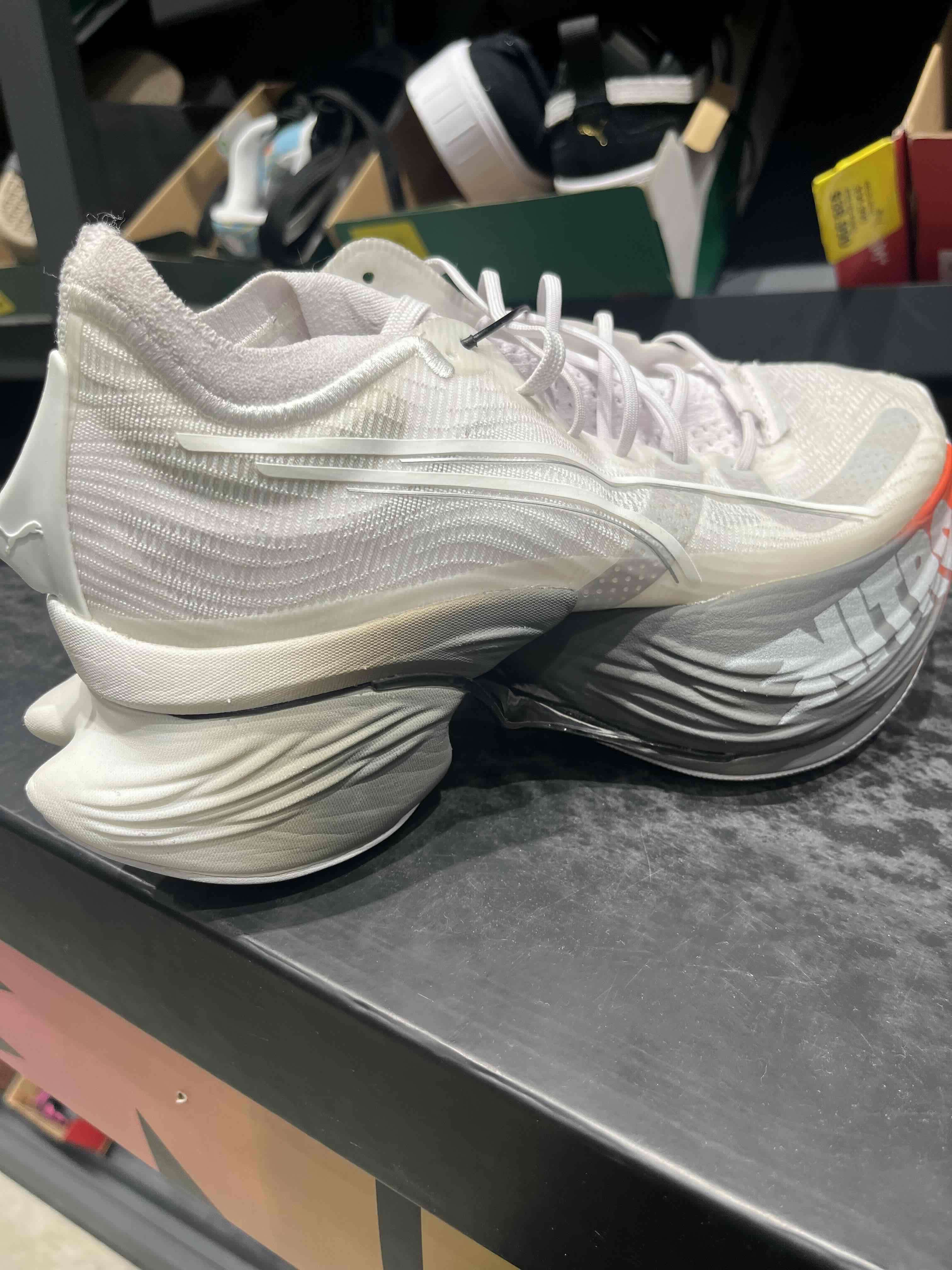 Puma Fastroid talla 37,5 - miniatura 1