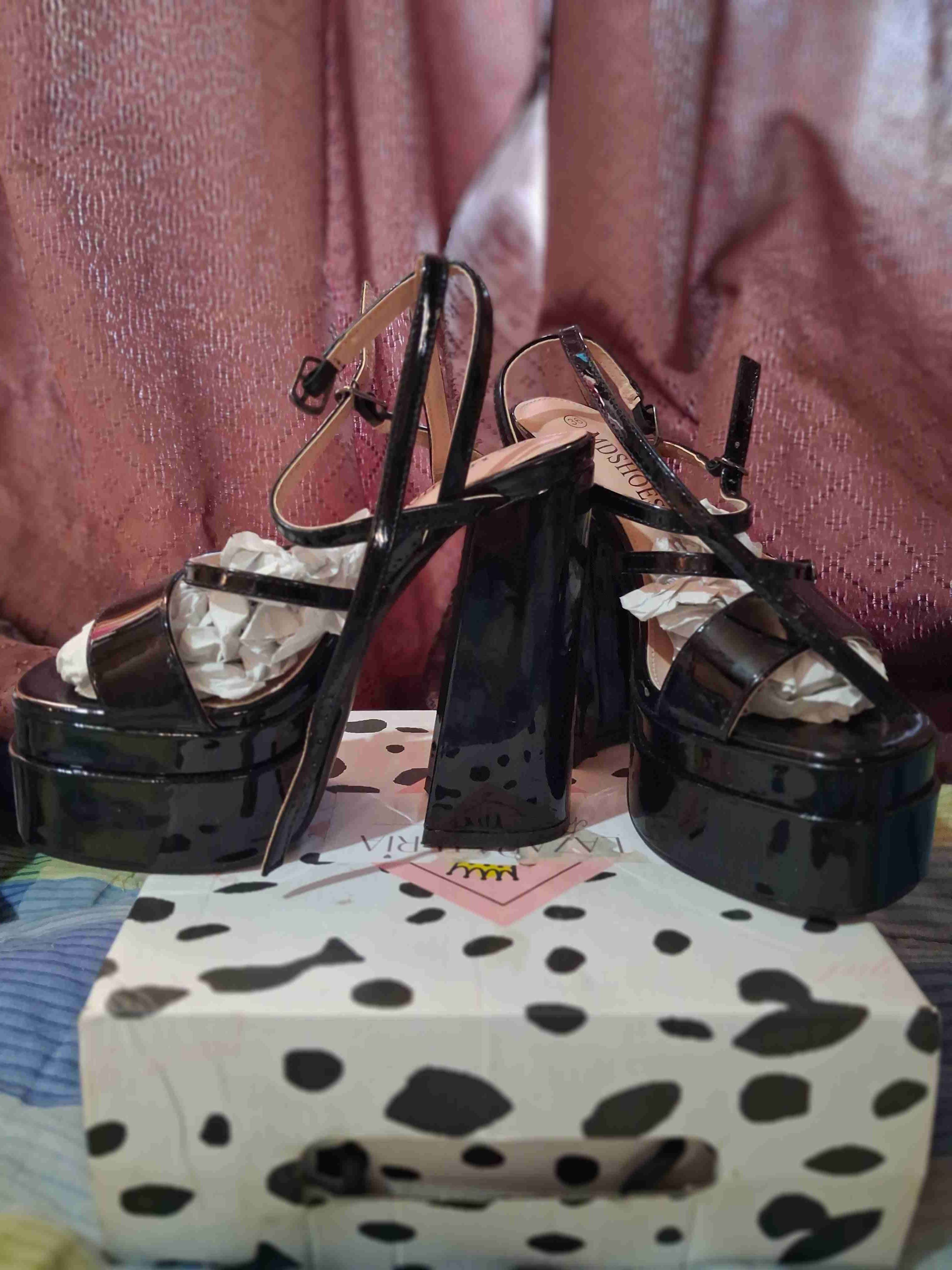 Sandalias de plataforma negras - miniatura 3