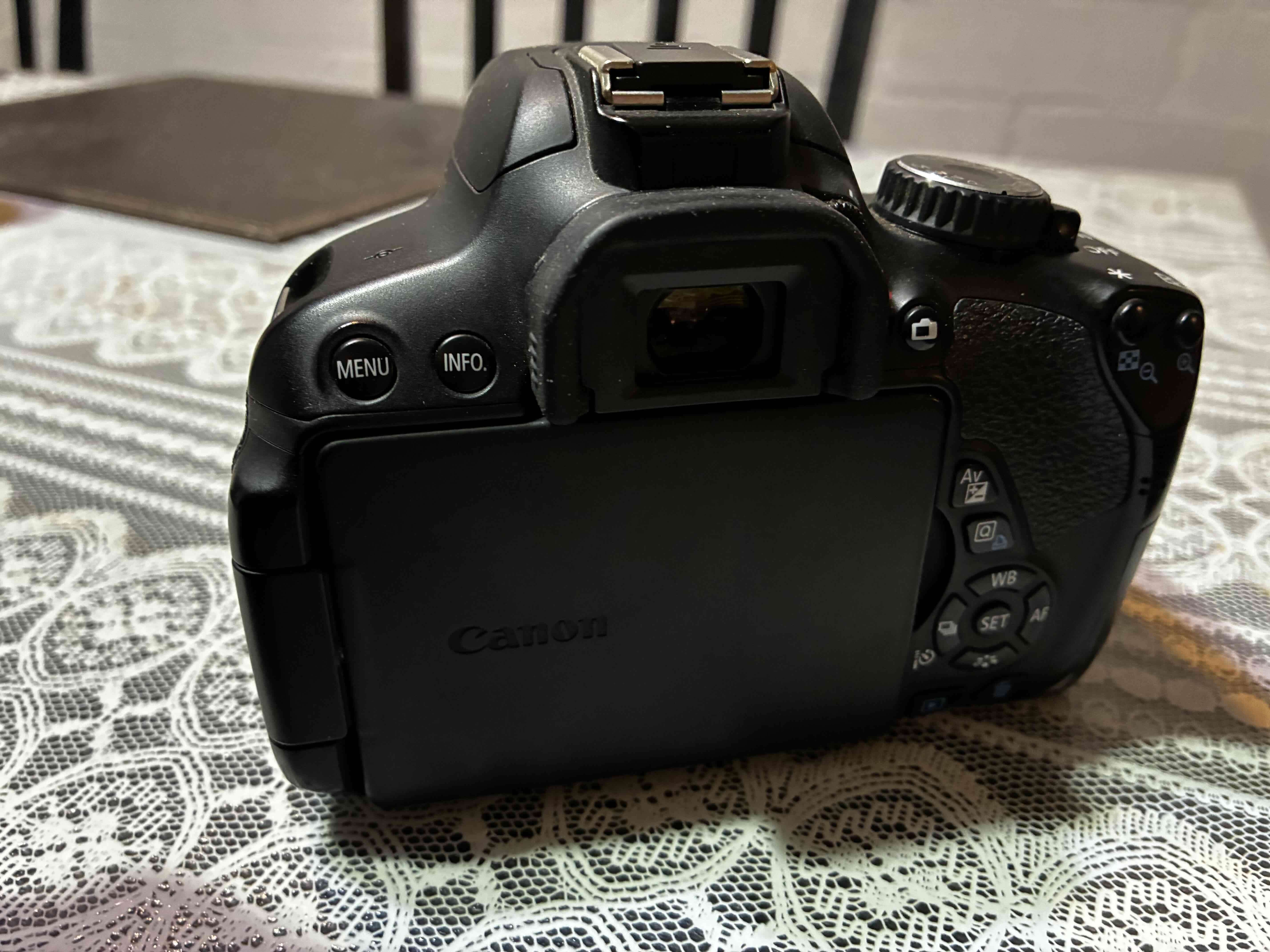 Cámara Canon EOS Rebel T4i - 4