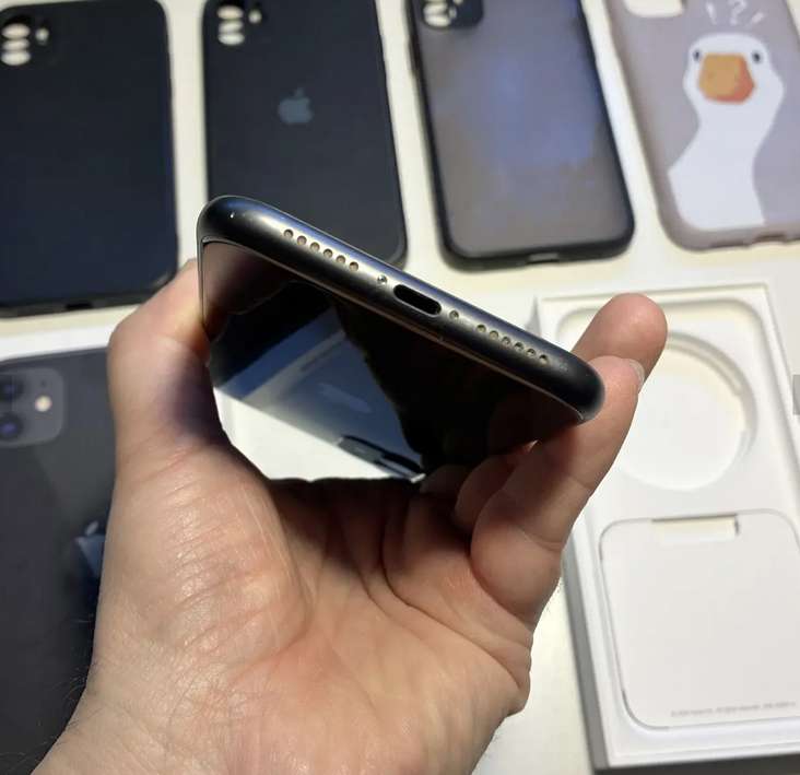 iPhone 11 (64gb) negro 2021 - miniatura 5