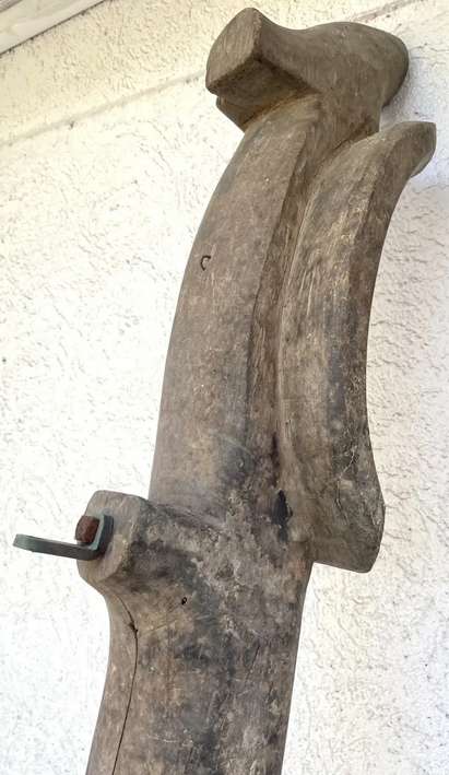 Yugo antiguo de madera rústica - miniatura 4