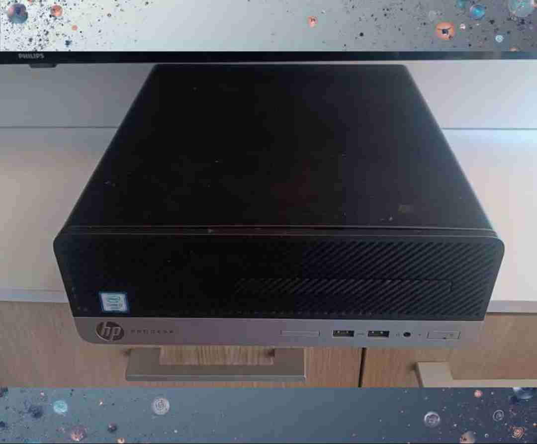 Computador de escritorio HP Prodesk - 1