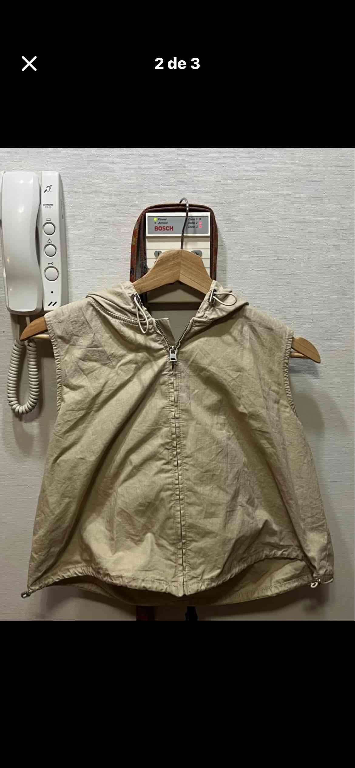 Chaleco beige sin mangas Zara - 1