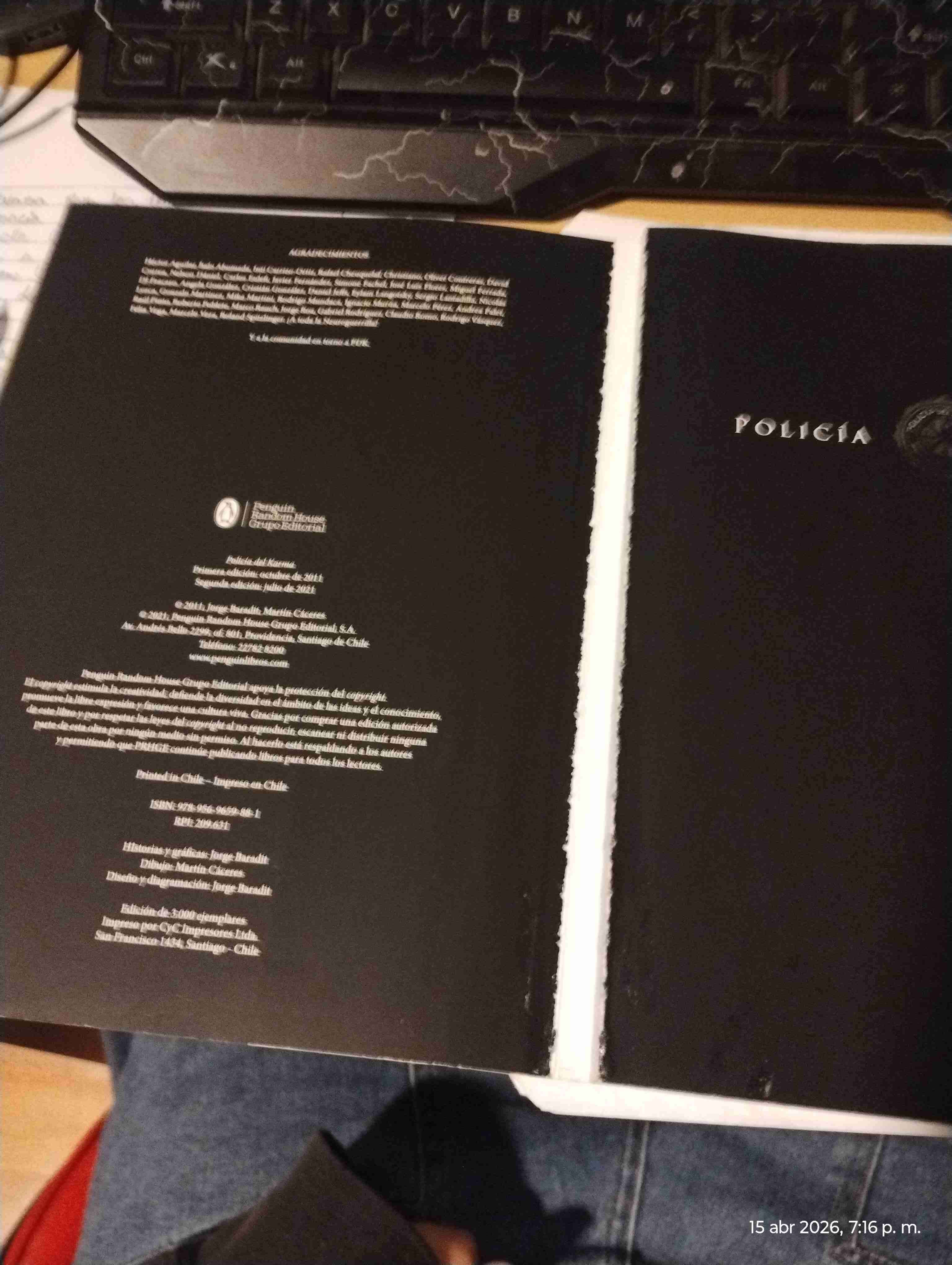 Libro Policia del Karma - miniatura 4