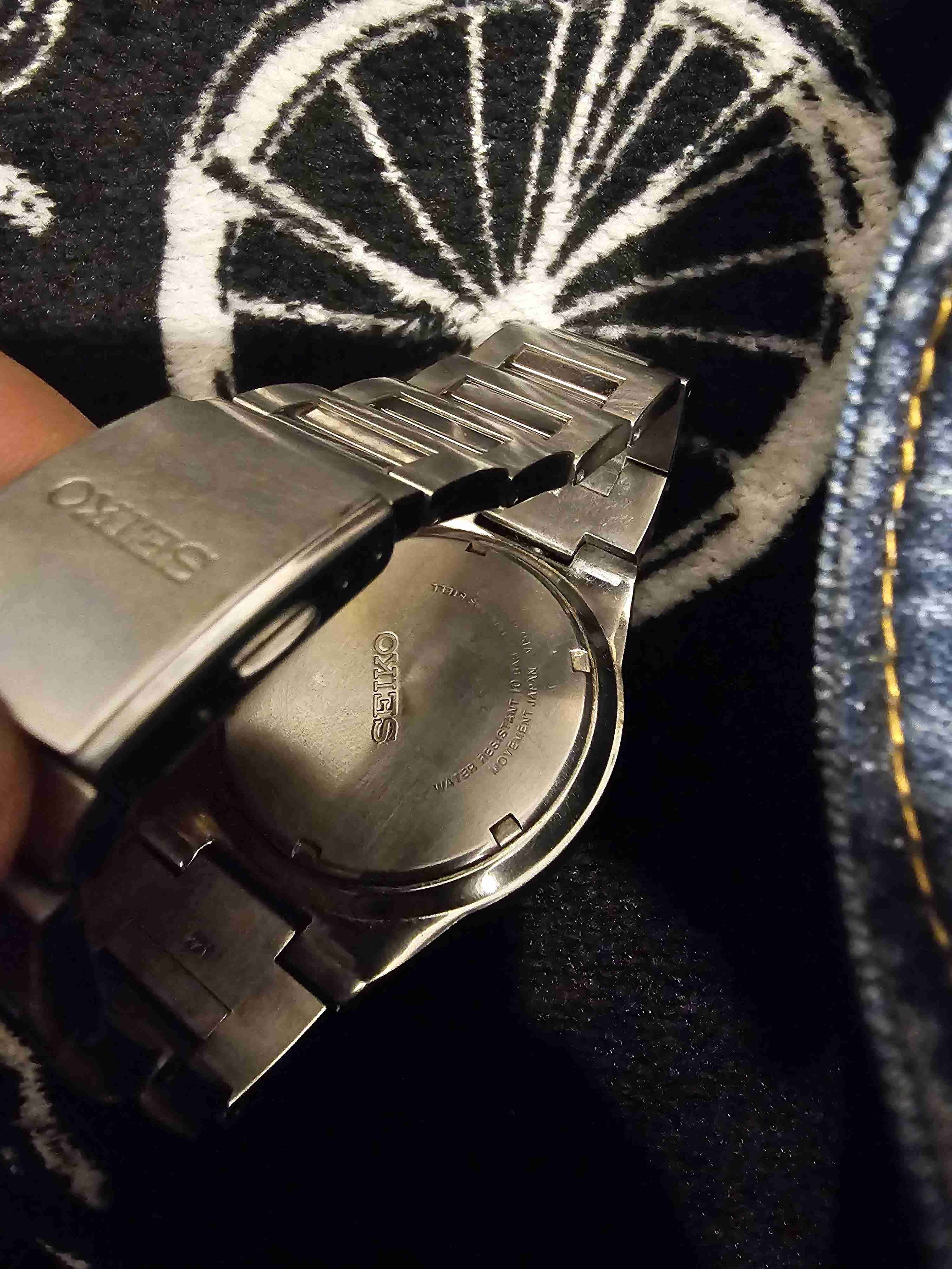 Reloj Seiko Solar negro - miniatura 2