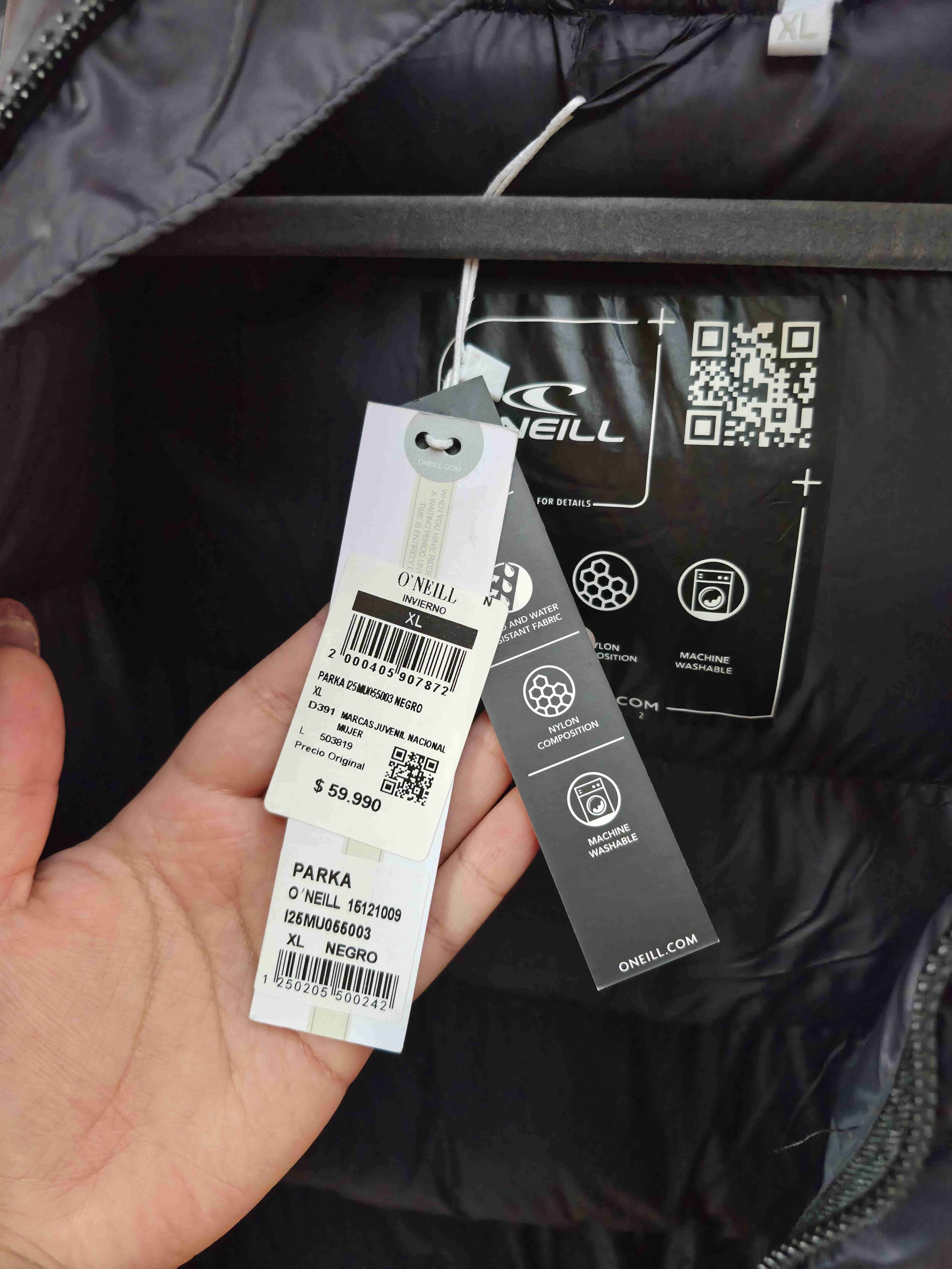 Parka negra O'Neill con capucha - 3