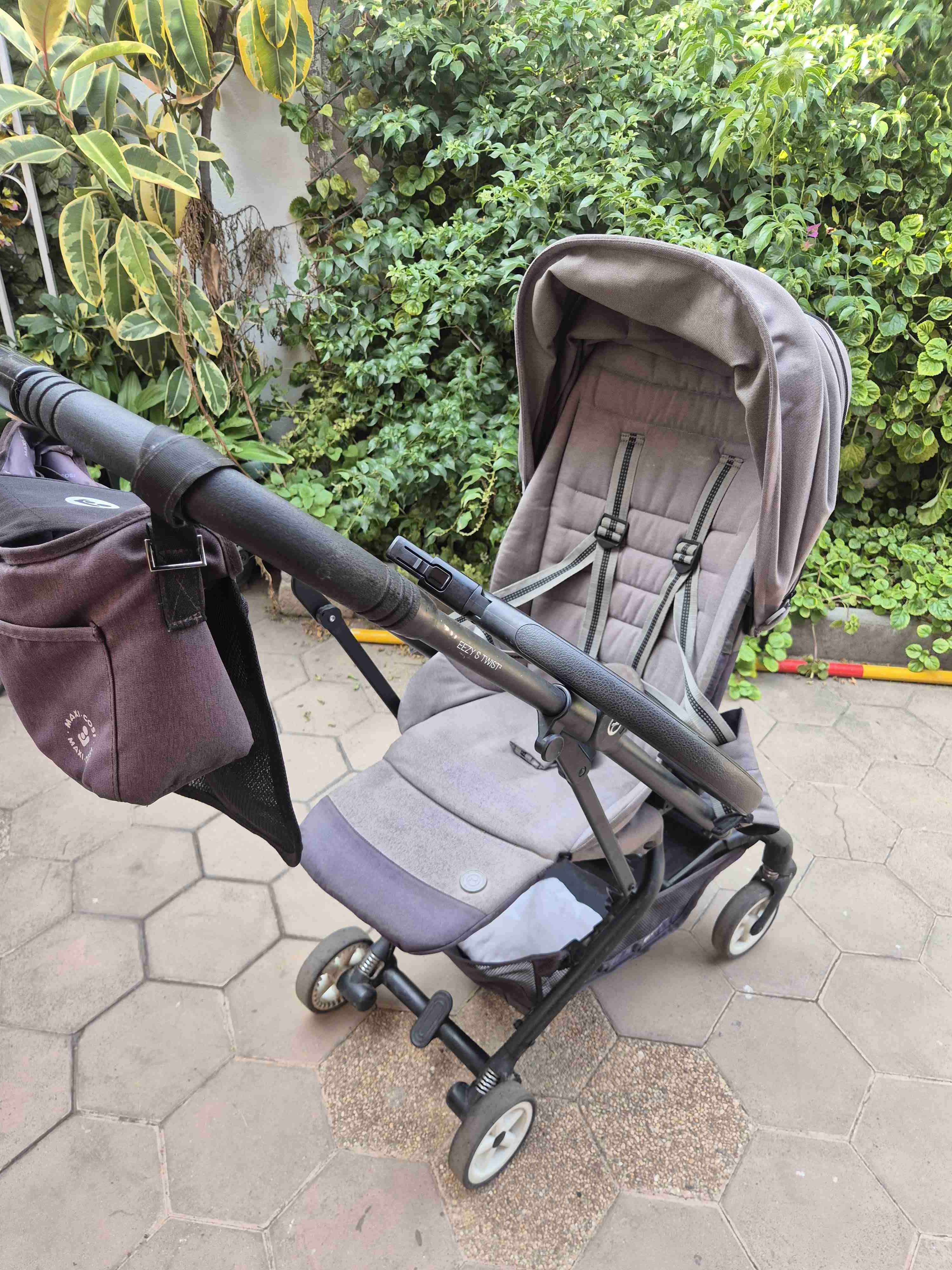 Coche de paseo gris para bebé - 4