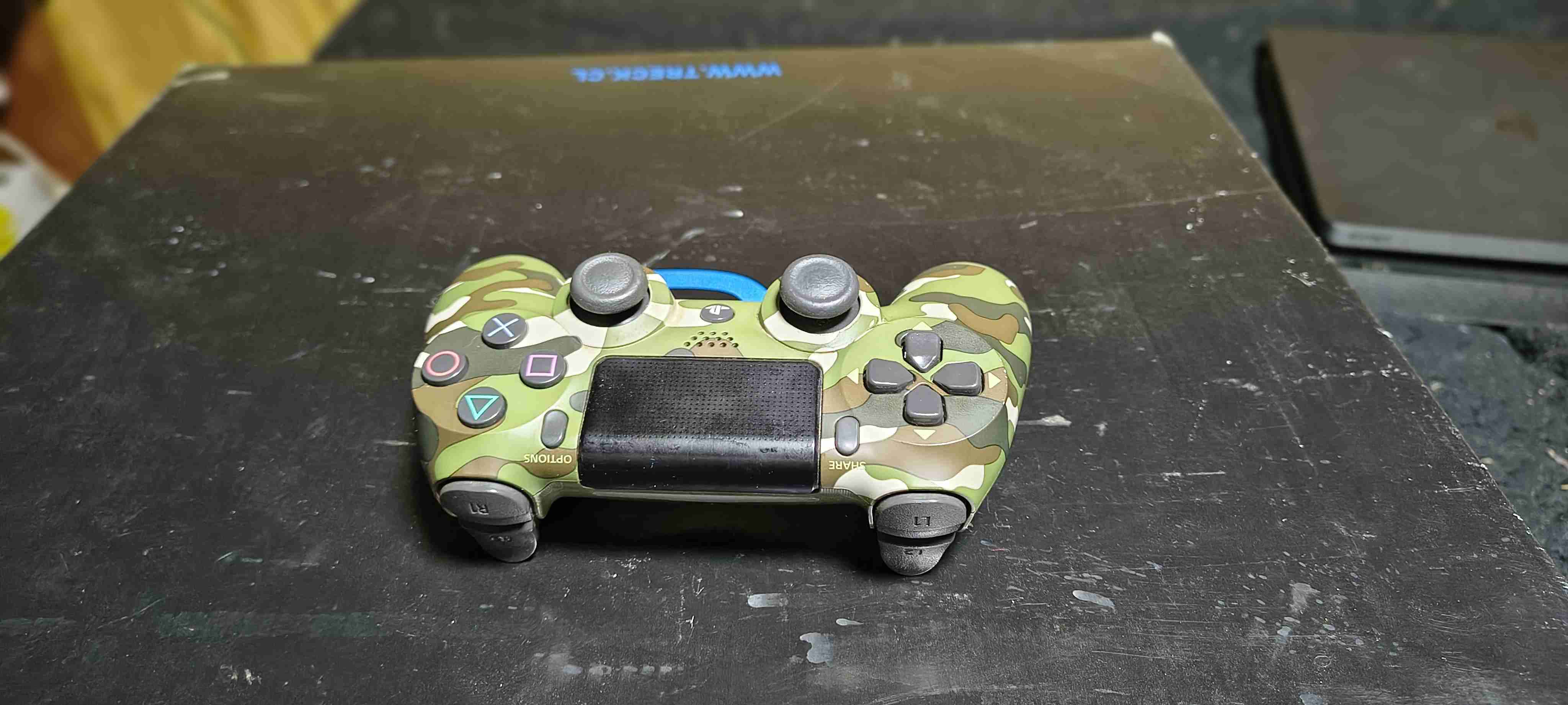 Consola PS4 Slim usada en buen estado - 2