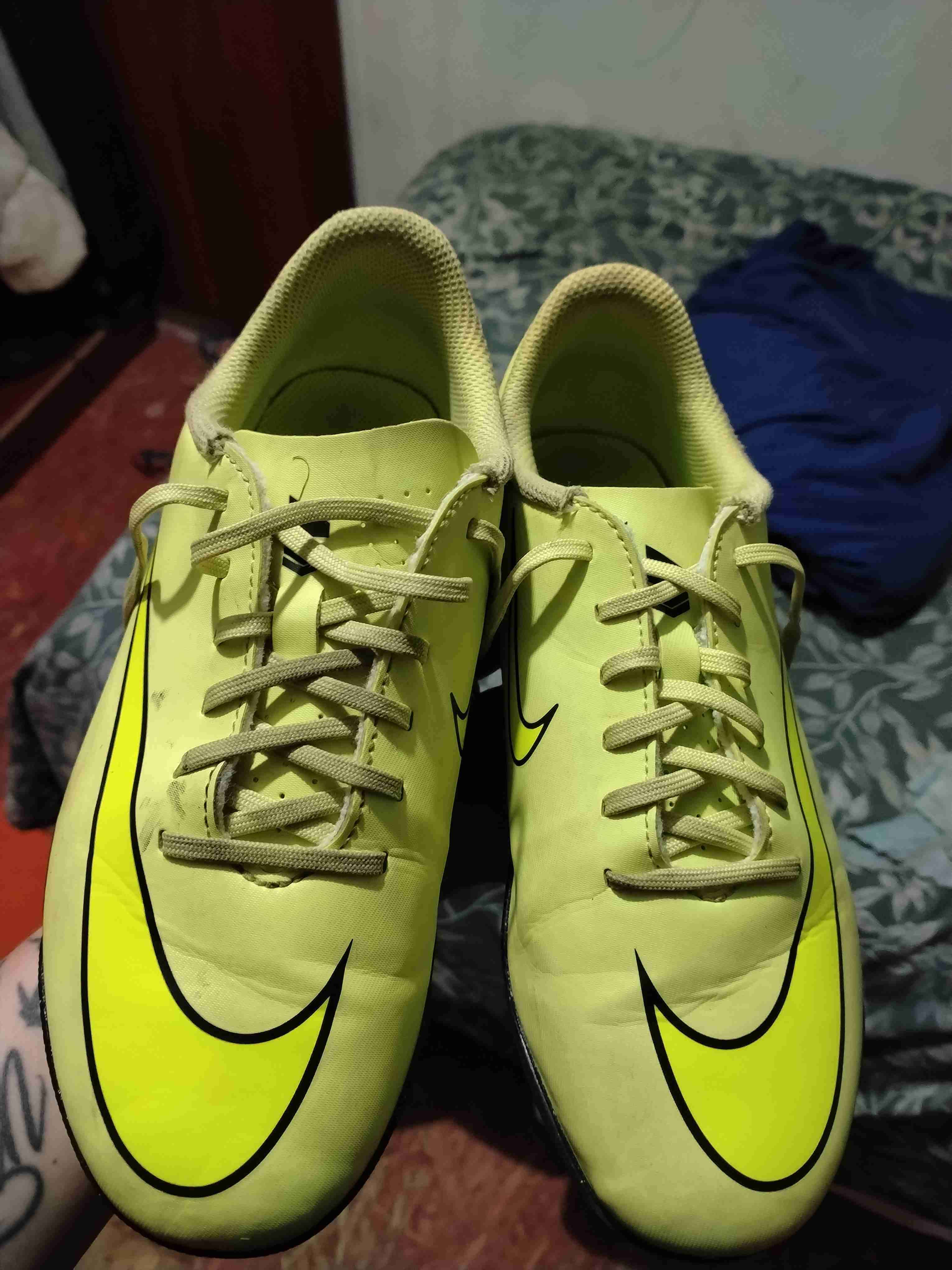 Zapatillas deportivas amarillas - miniatura 3