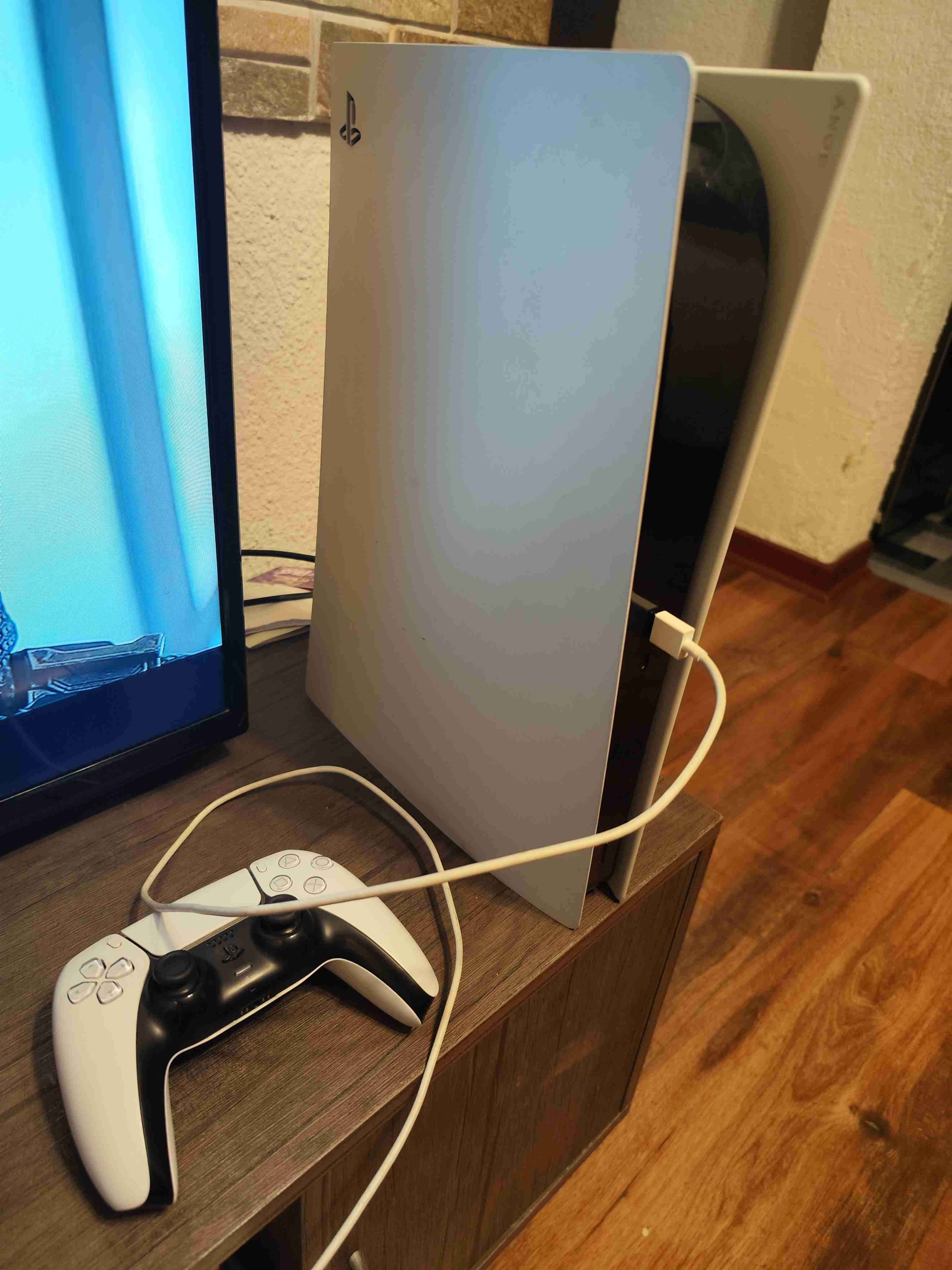 Playstation 5 versión digital - miniatura 3