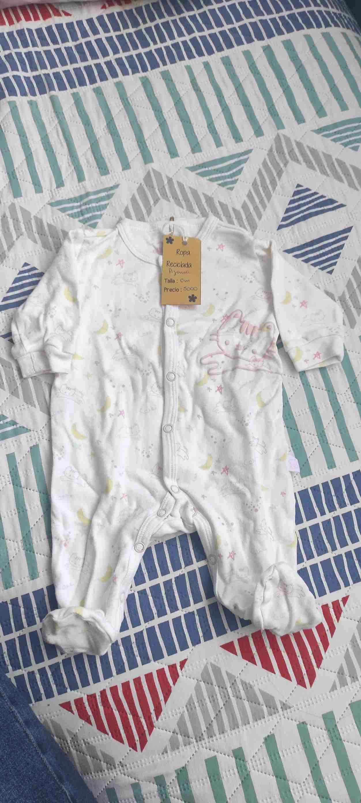 pijama de gatito Pillin