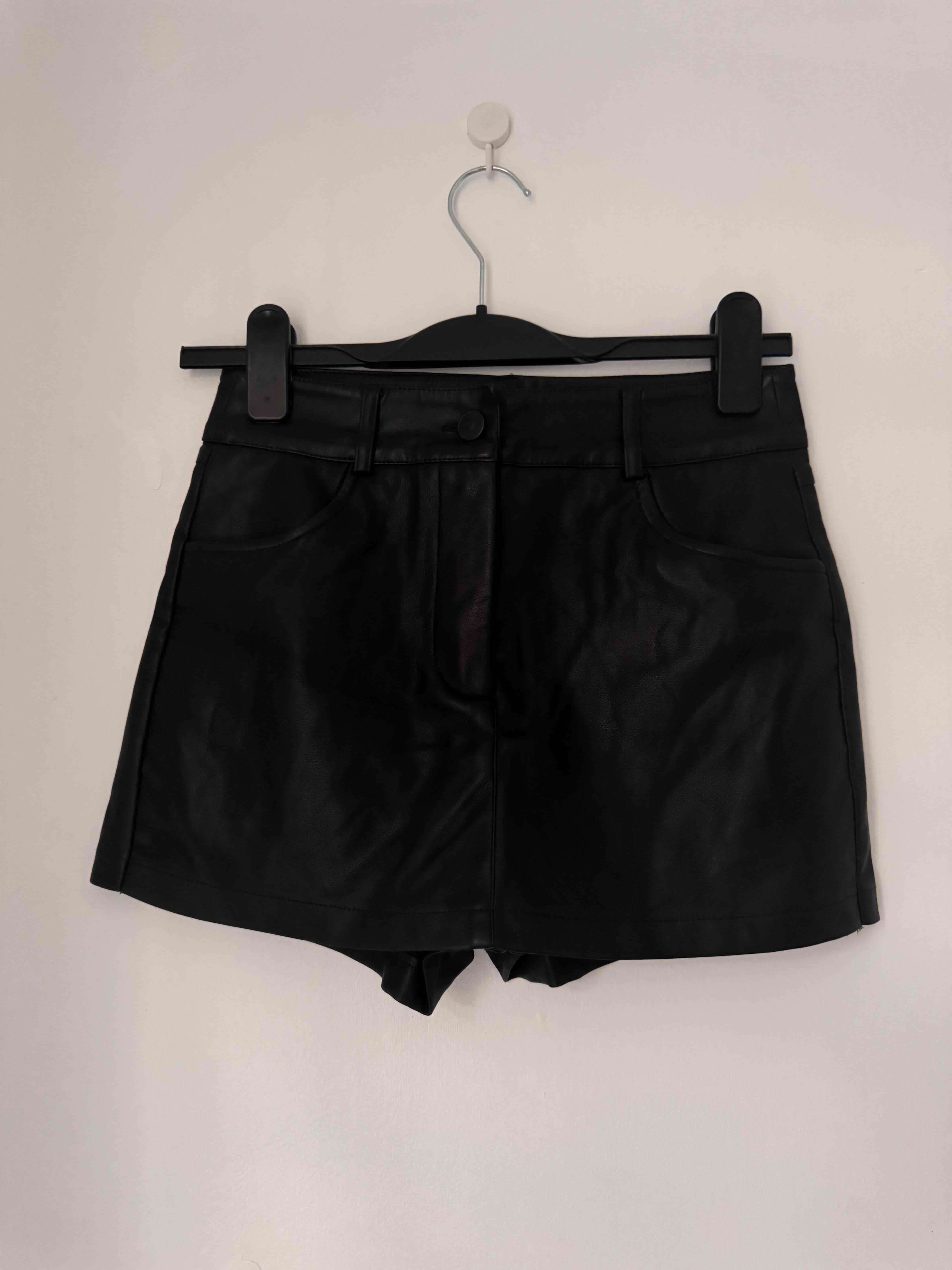Falda shorts cuero - miniatura 1