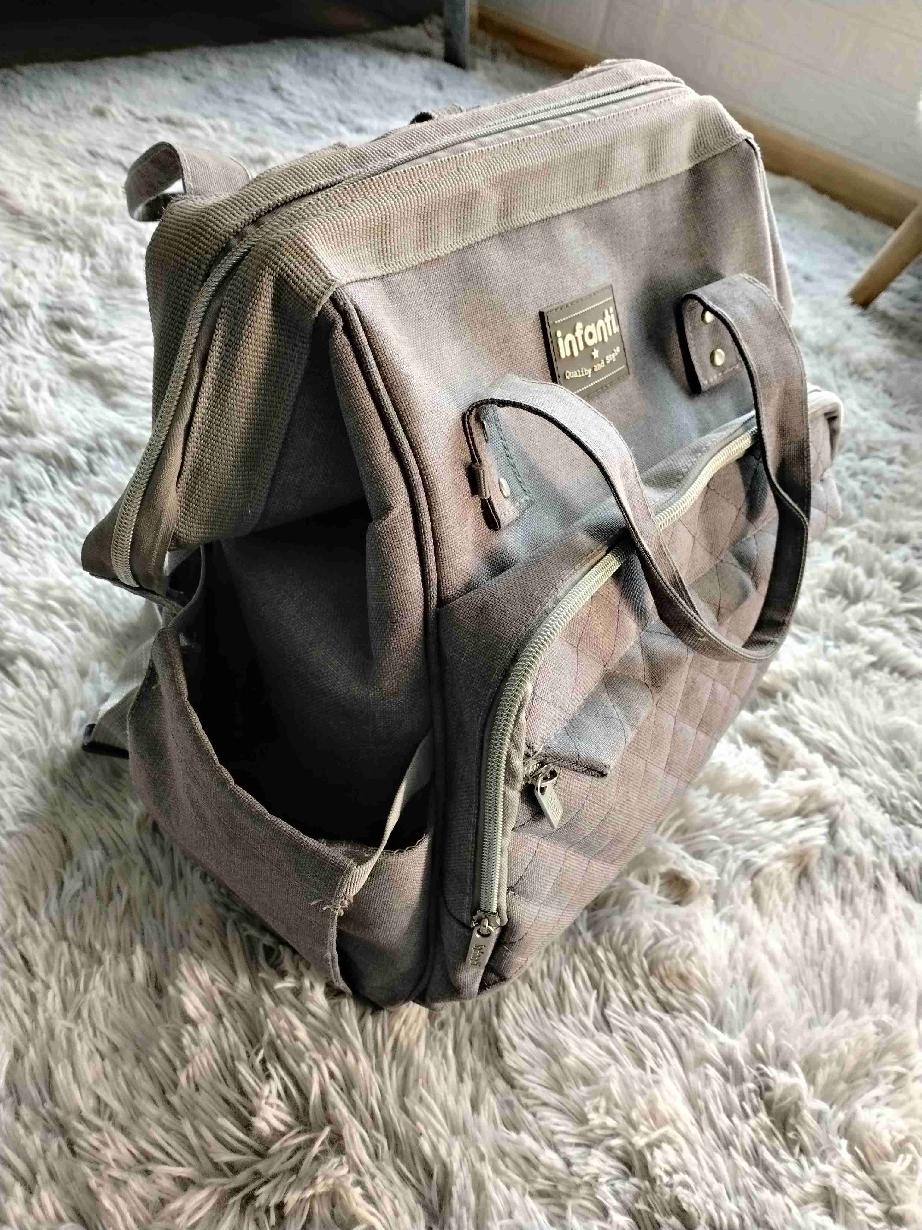 Mochila Infanti gris acolchada pañalera - miniatura 3