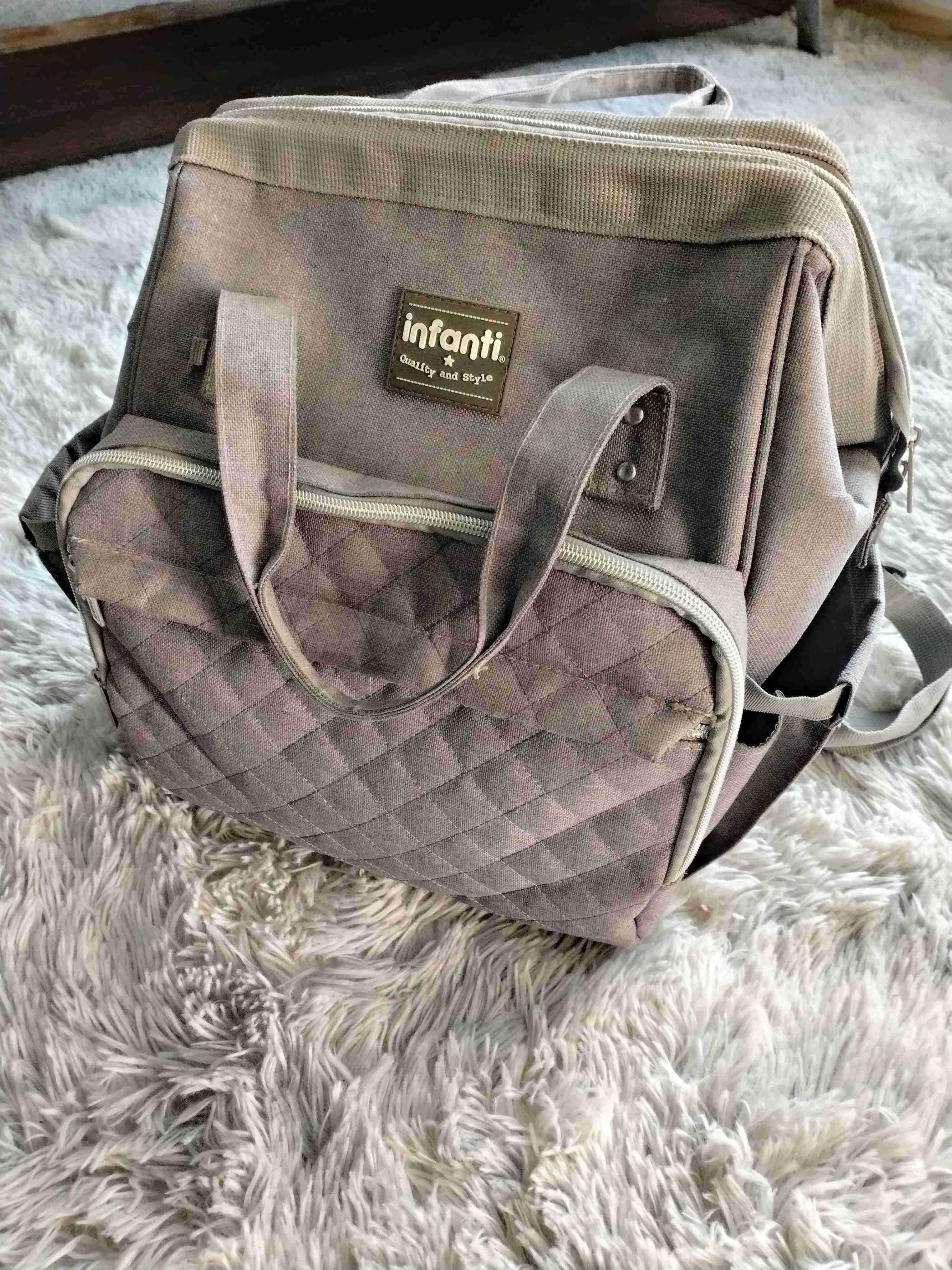 Mochila Infanti gris acolchada pañalera - miniatura 4