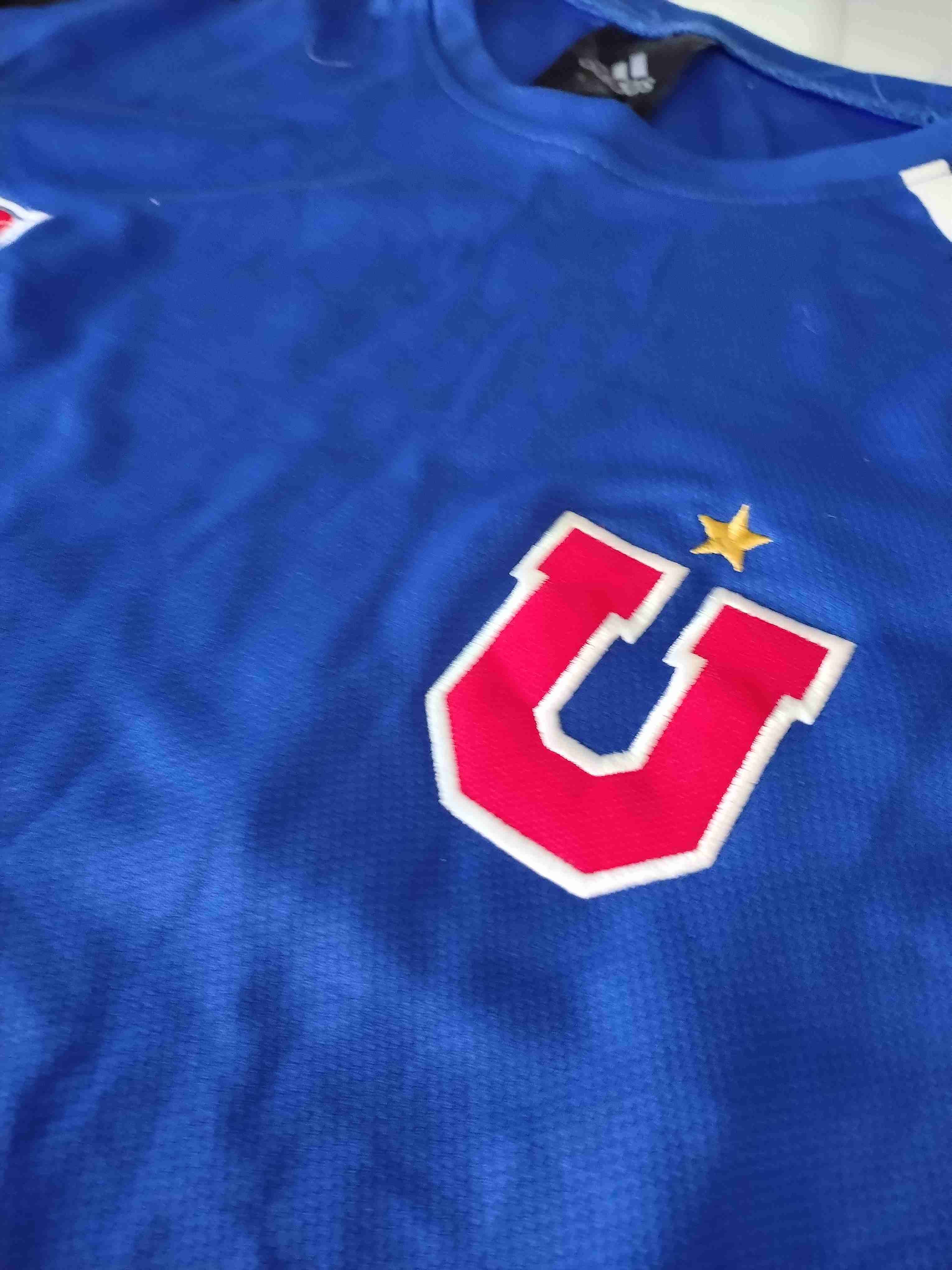 Polera universidad de Chile talla 14 nueva - miniatura 2