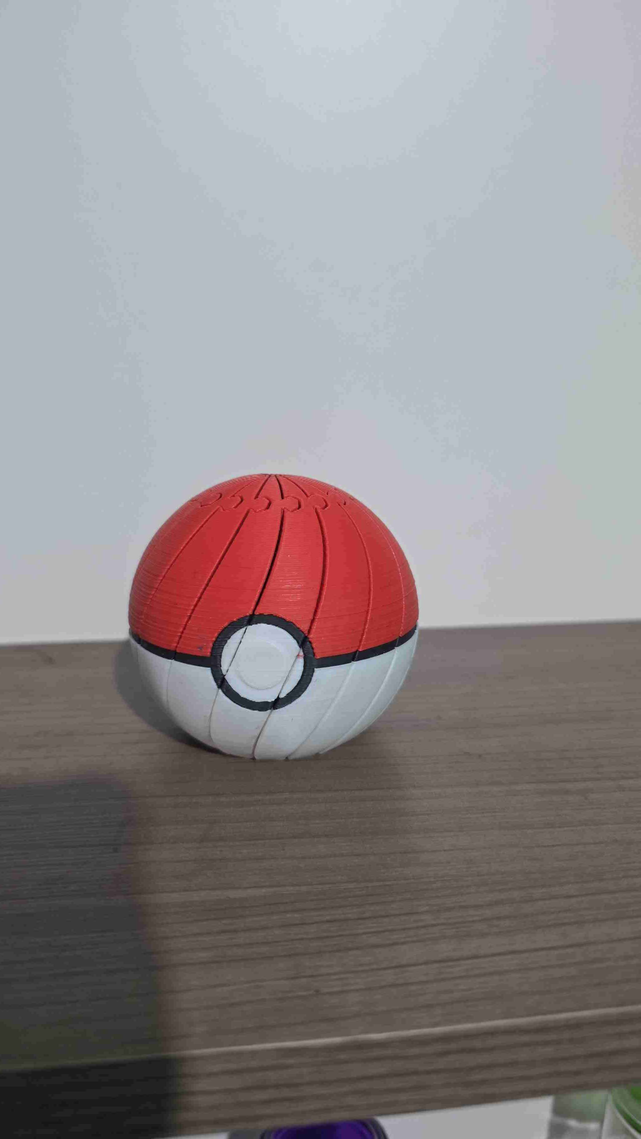 Pokebola de juguete coleccionable y/o antiestres - miniatura 1