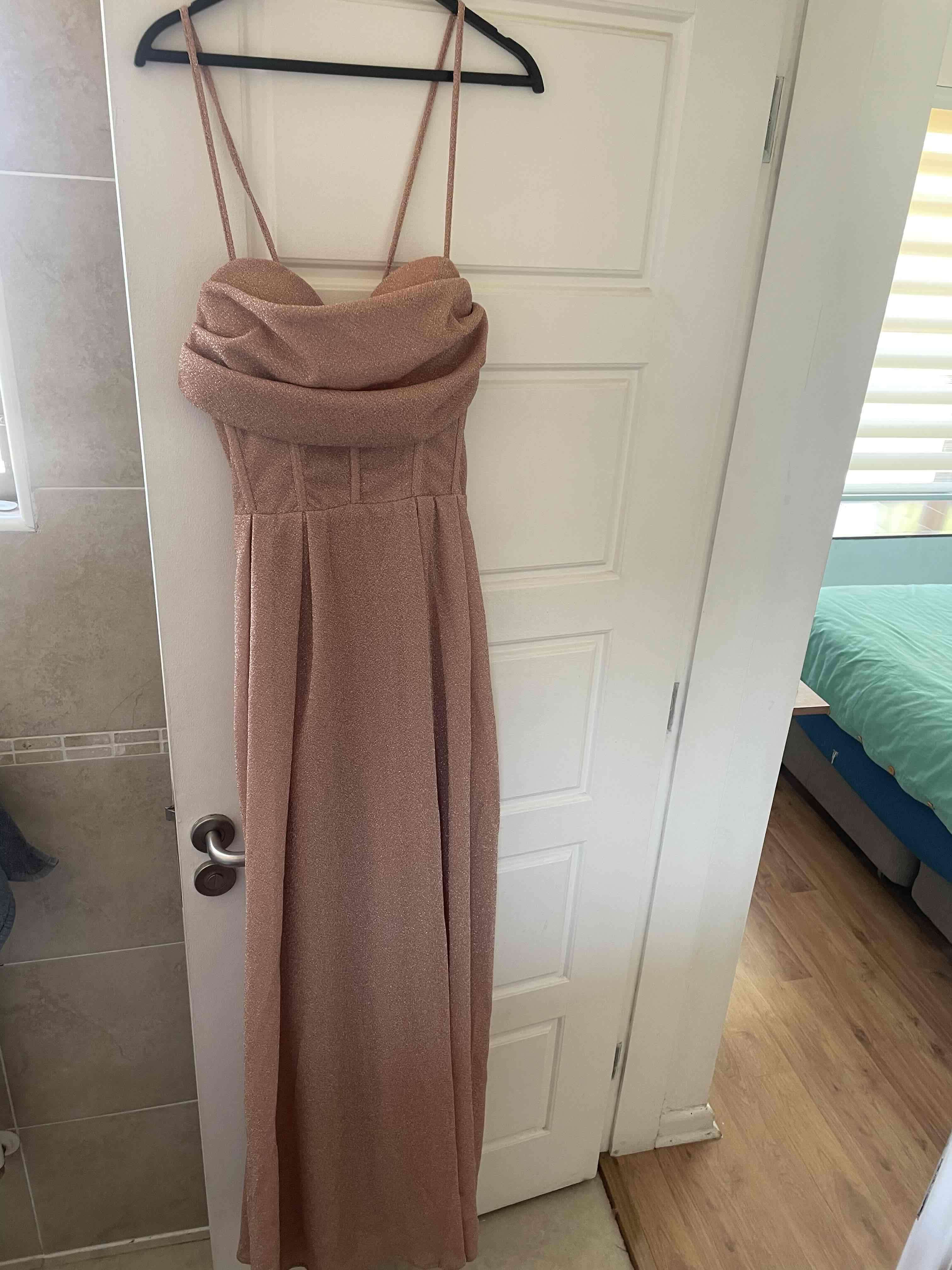 Vestido largo rosa brillante talla L - miniatura 1