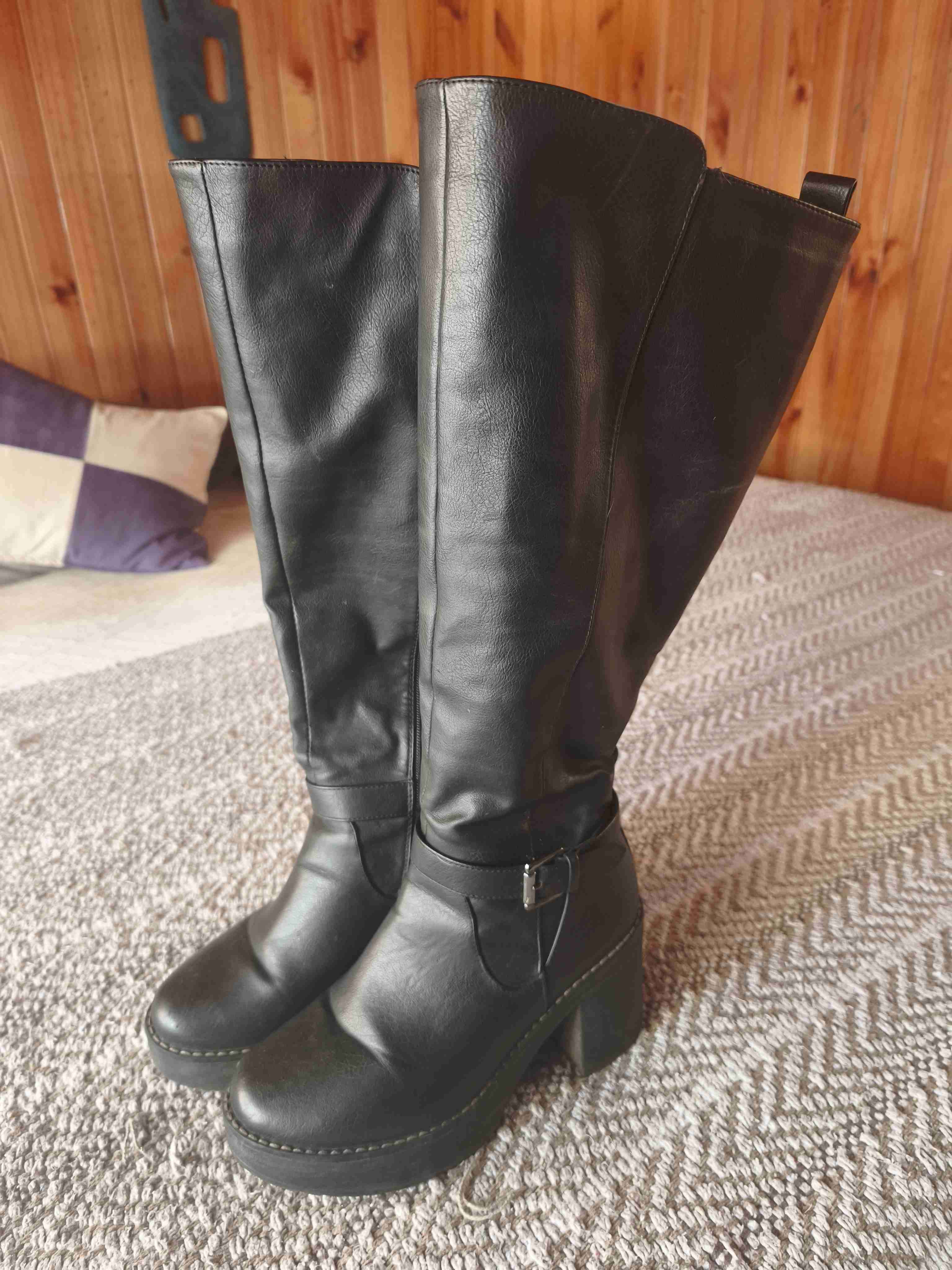 Botas largas negras con taco - 2