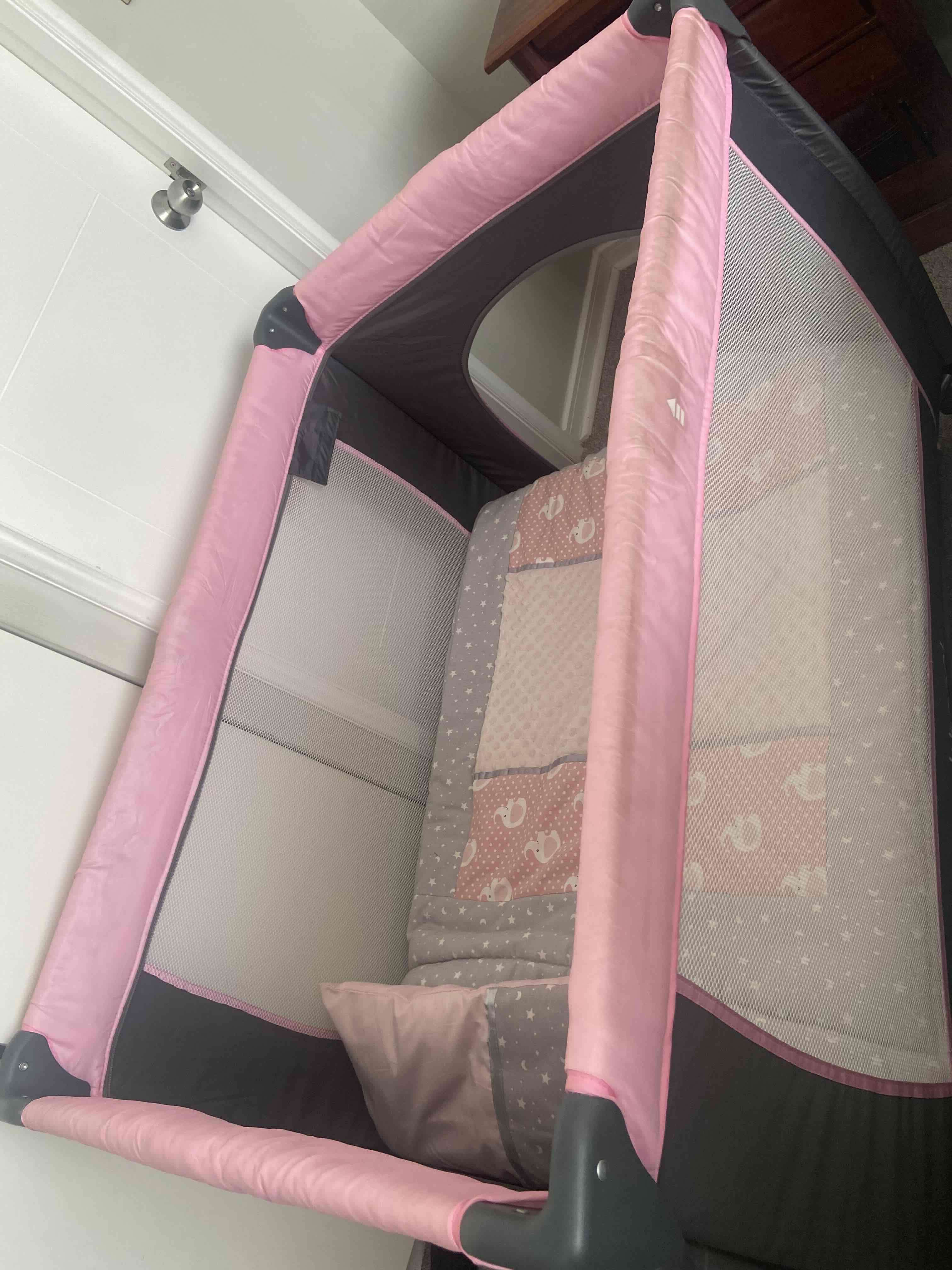 Cuna corral plegable rosa - miniatura 3