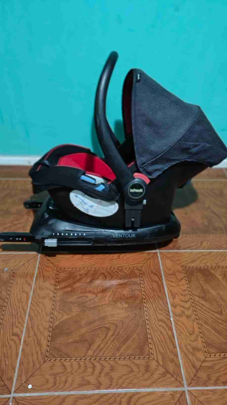 Silla de auto para bebé roja - miniatura 4