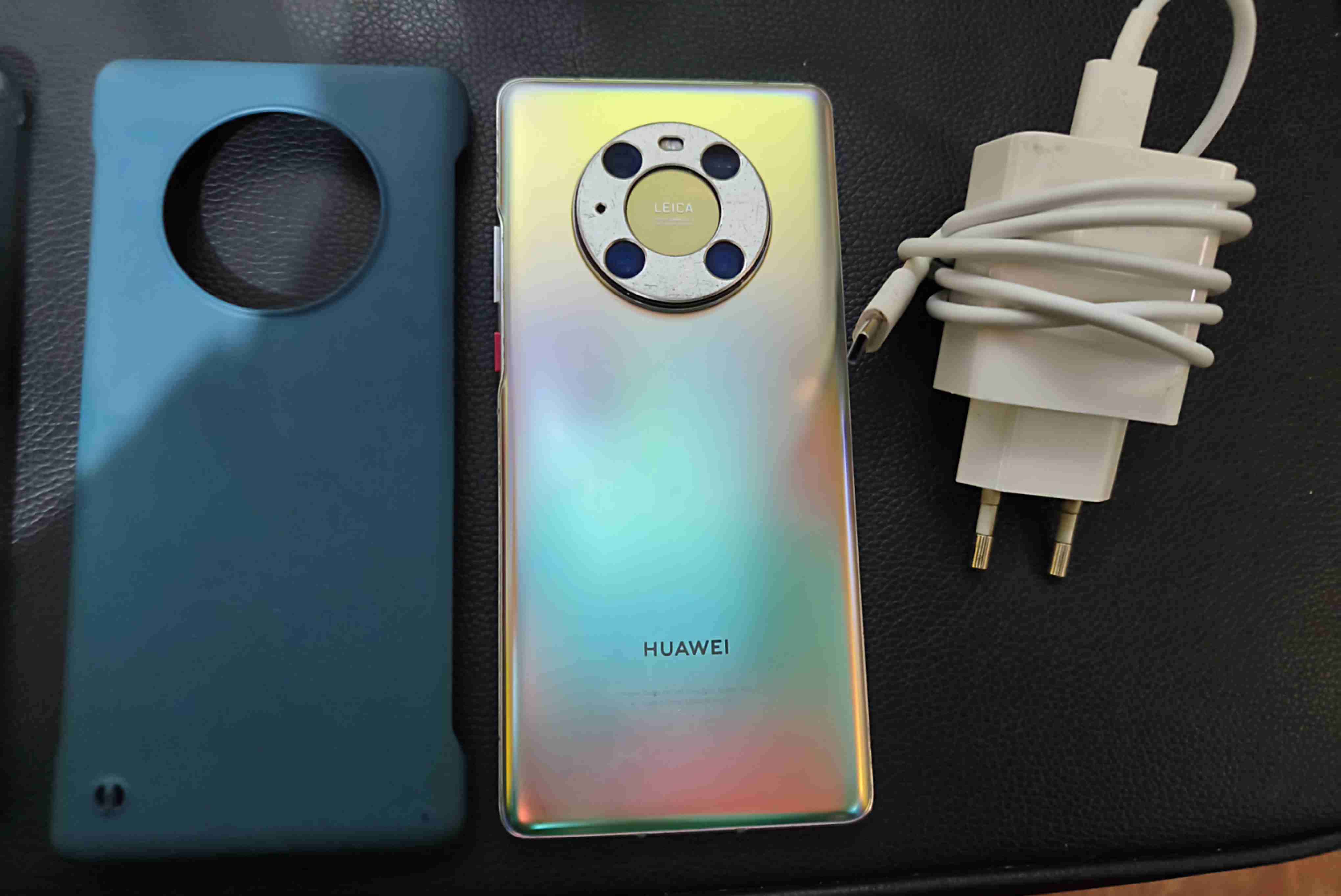 Huawei Mate 40 pro + con cargador - miniatura 1