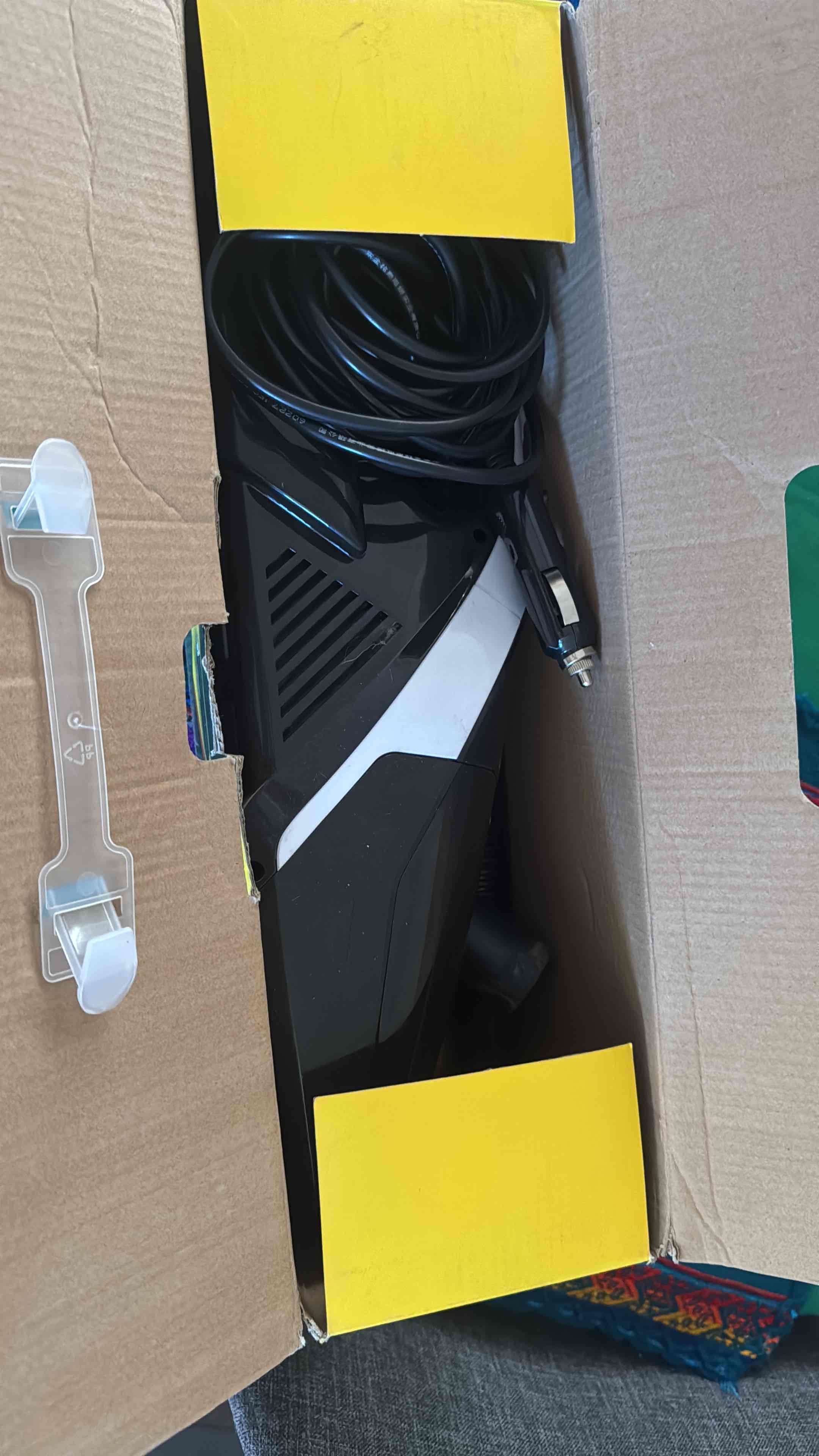 Aspiradora portátil Motolife - 2